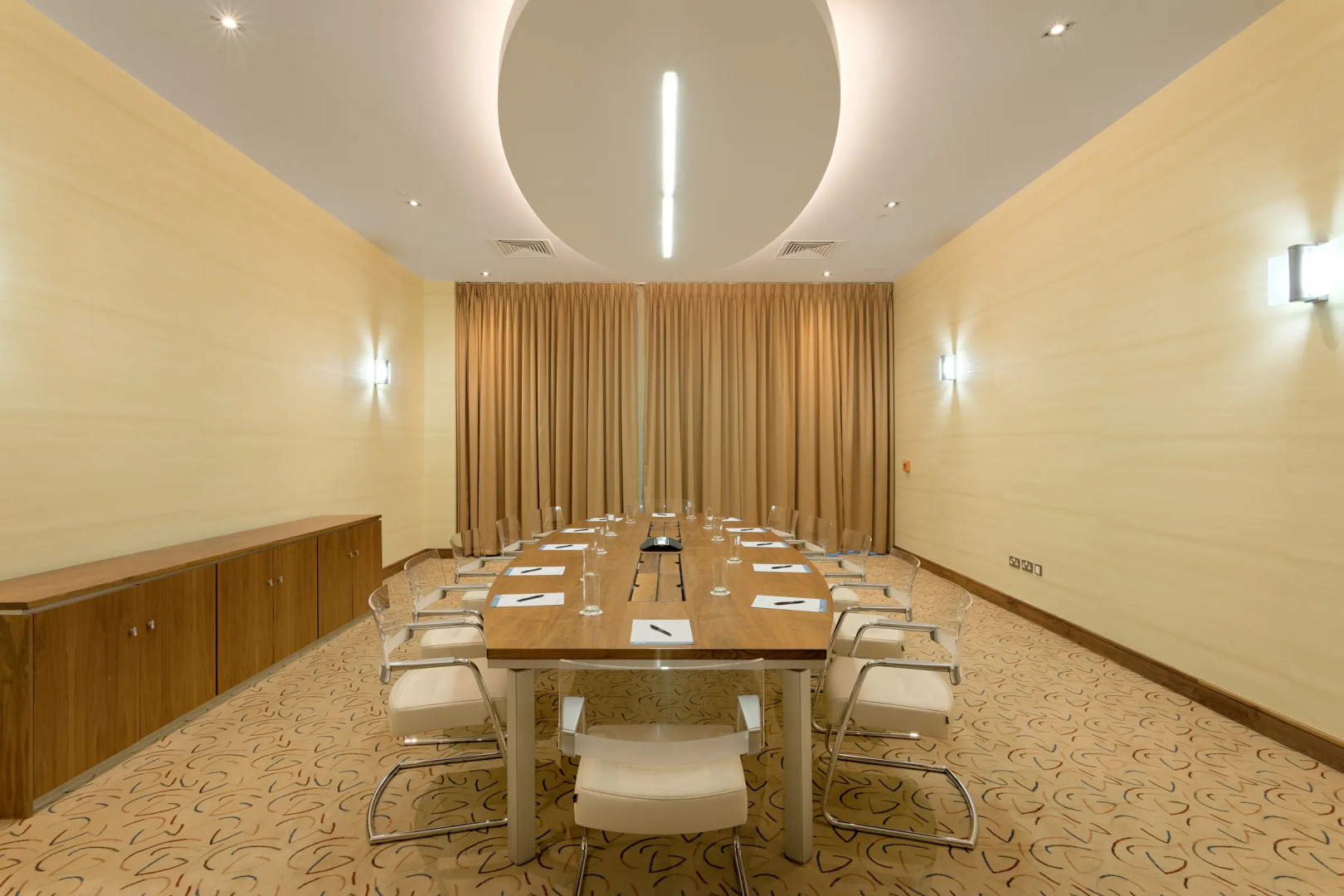 Tallaght Cross Hotel