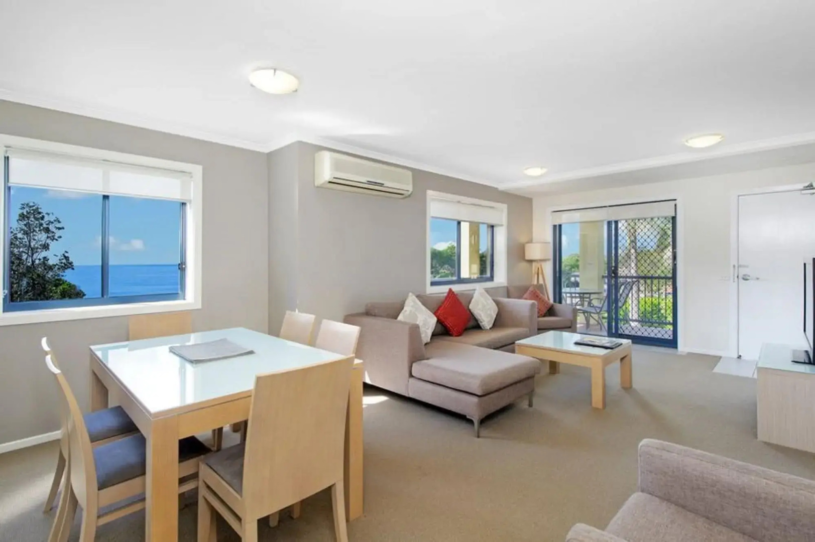 South Pacific Apartments Port Macquarie