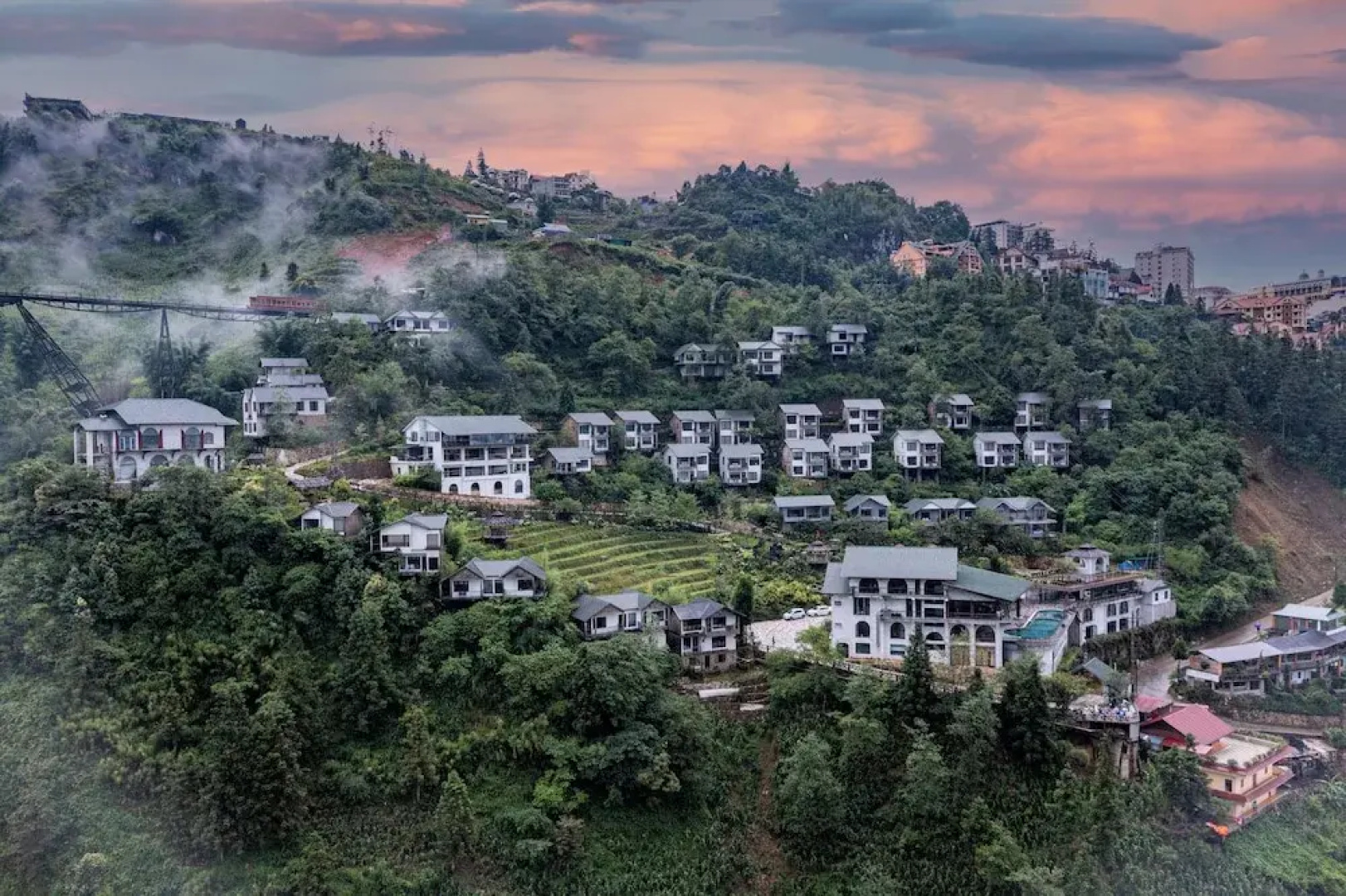 Sapa CatCat Hills Resort