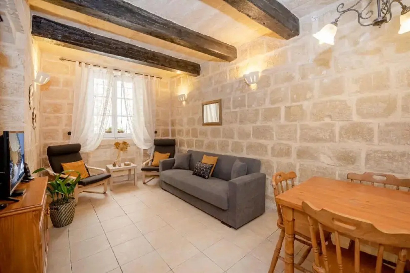 3 Bedrooms House of Character in Rabat Near Mdina - Casa Melita