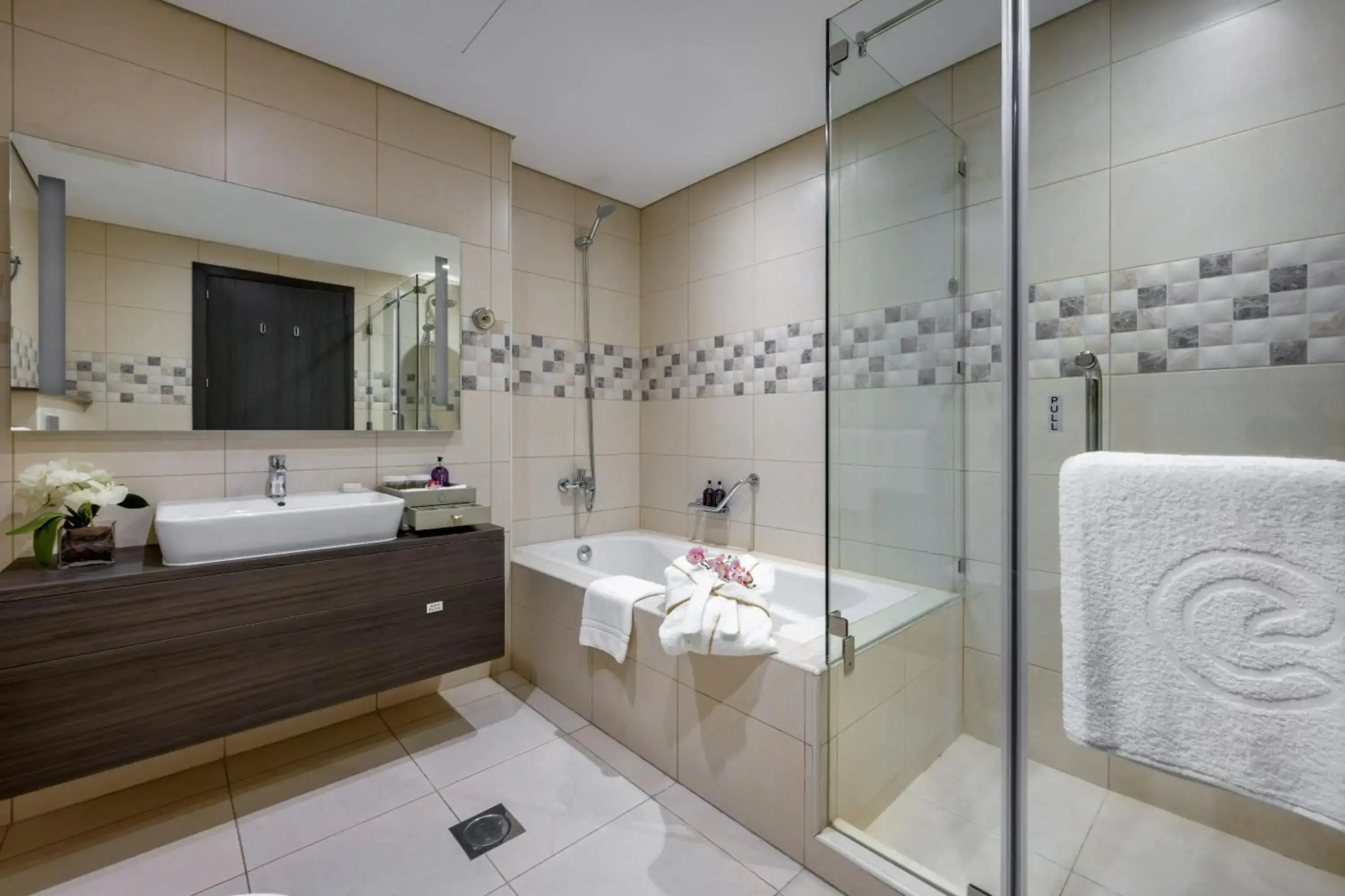 Centara West Bay Hotel & Residences Doha