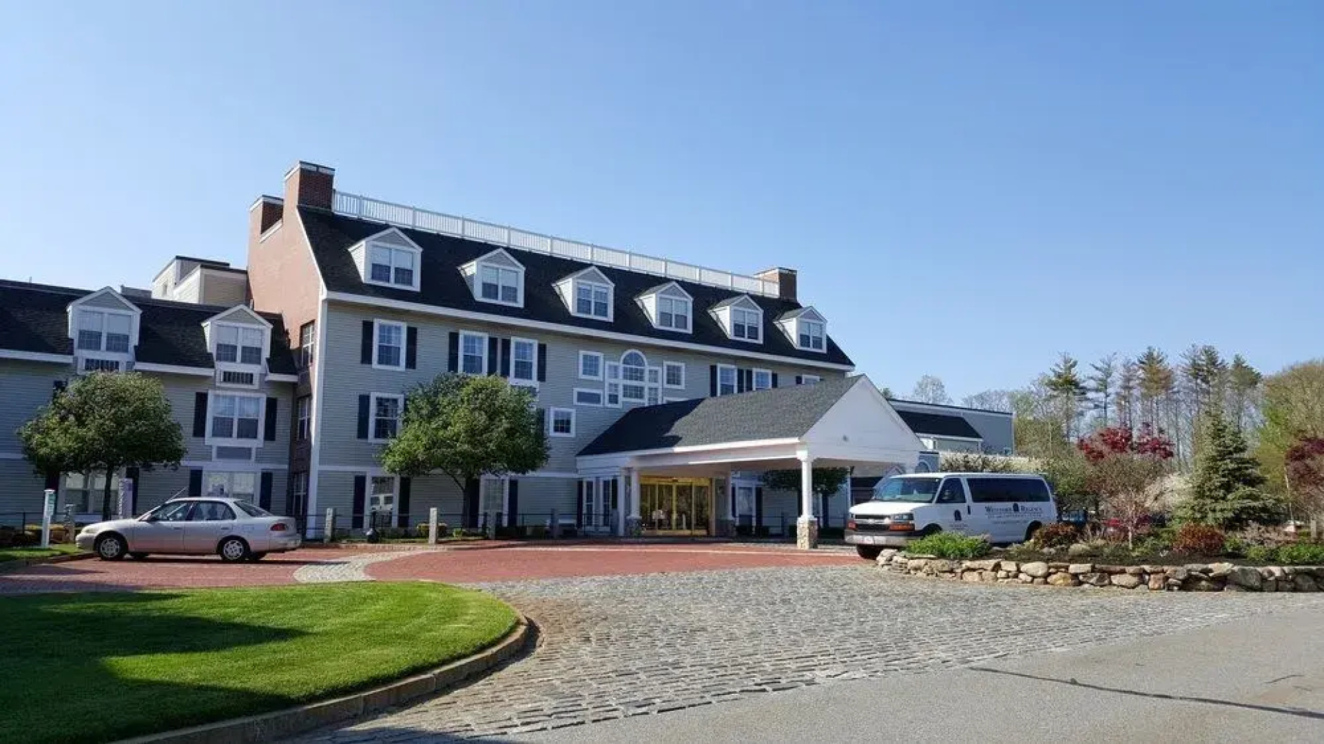 Westford Regency Inn & Conference Center