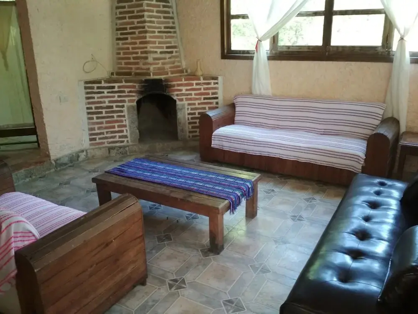 Hotel & Cabañas amara Café