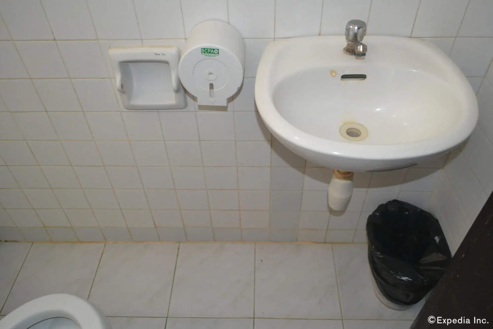 London Beach Resort and Hotel