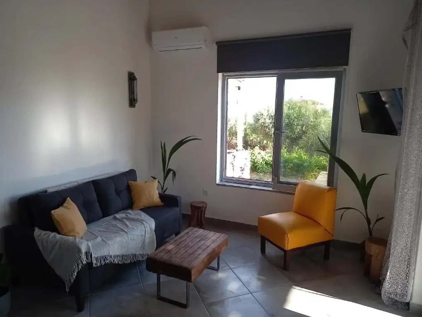 Koroni Stone House, newly built studios by the sea