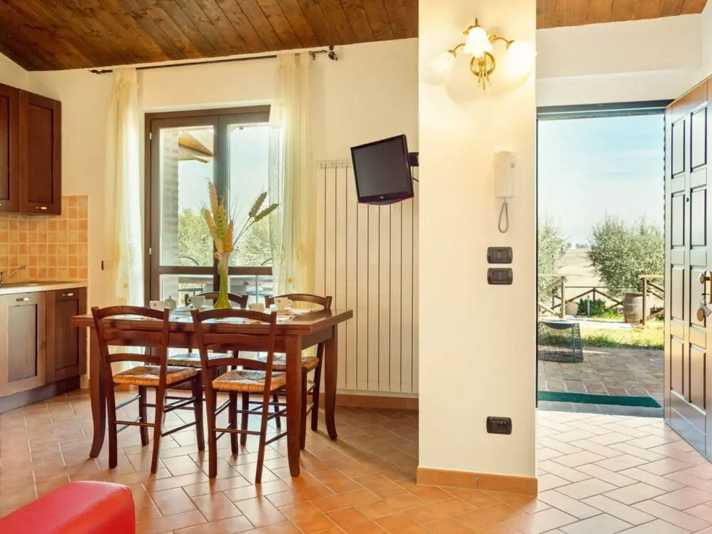 Luxurious Holiday Home in Marsciano With Swimming Pool