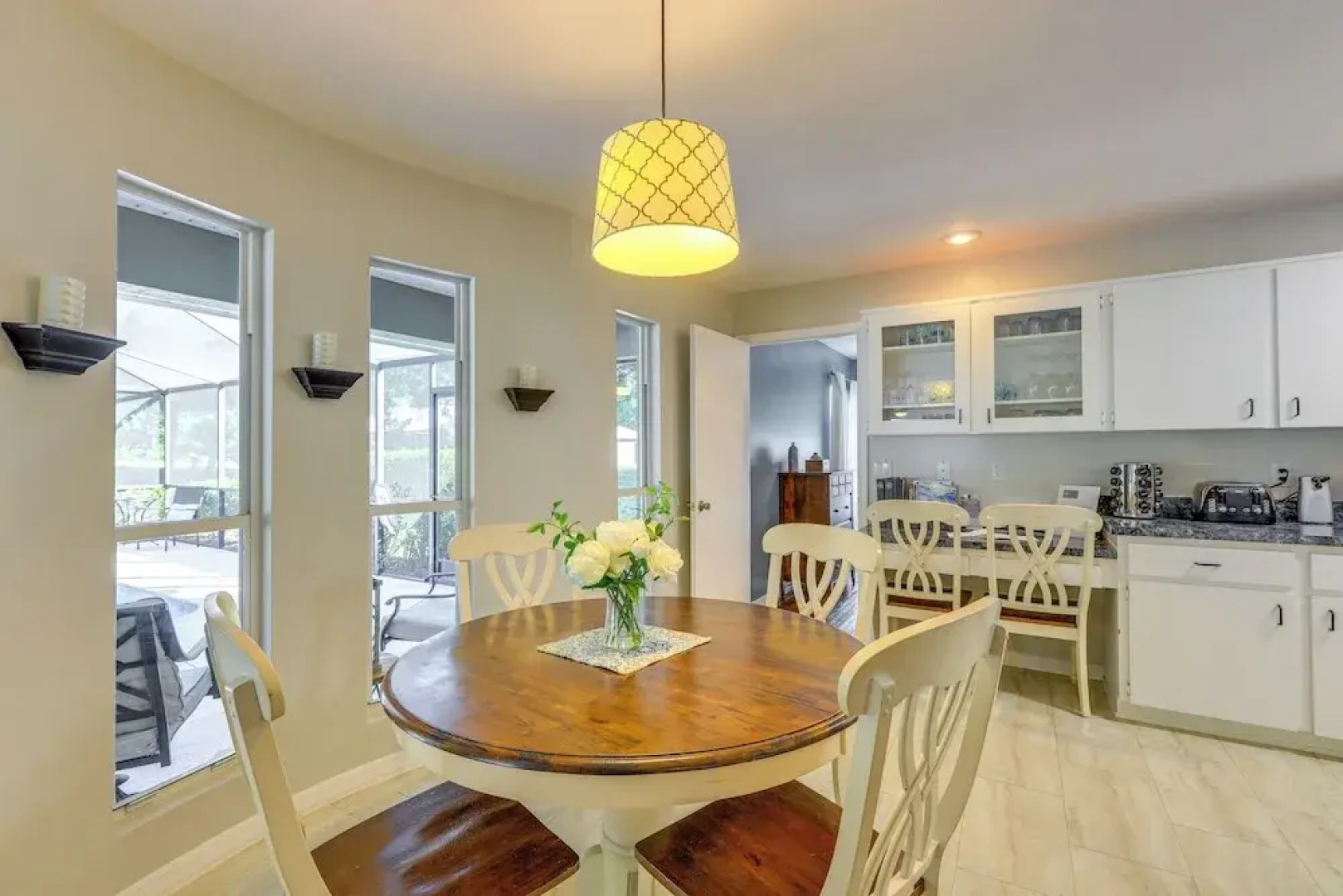 8 Mi to Rainbow Springs: Dunnellon Area Home!