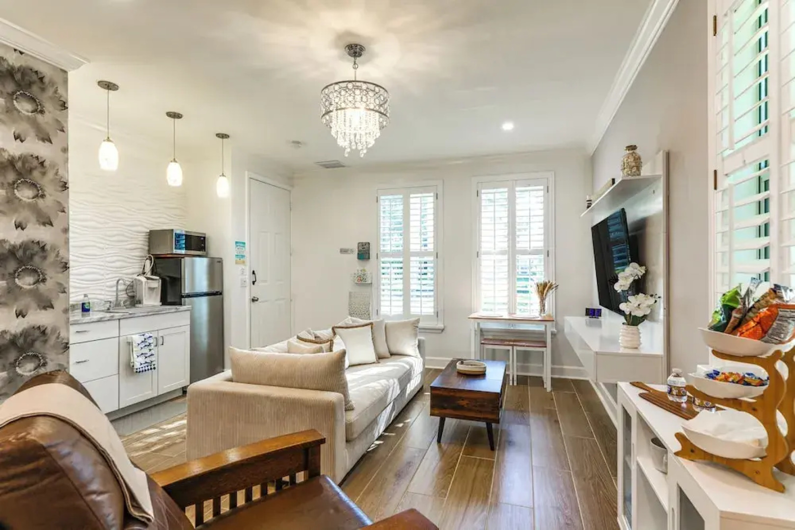 Pet-friendly Studio: 6 Mi to Jupiter Beach Park!