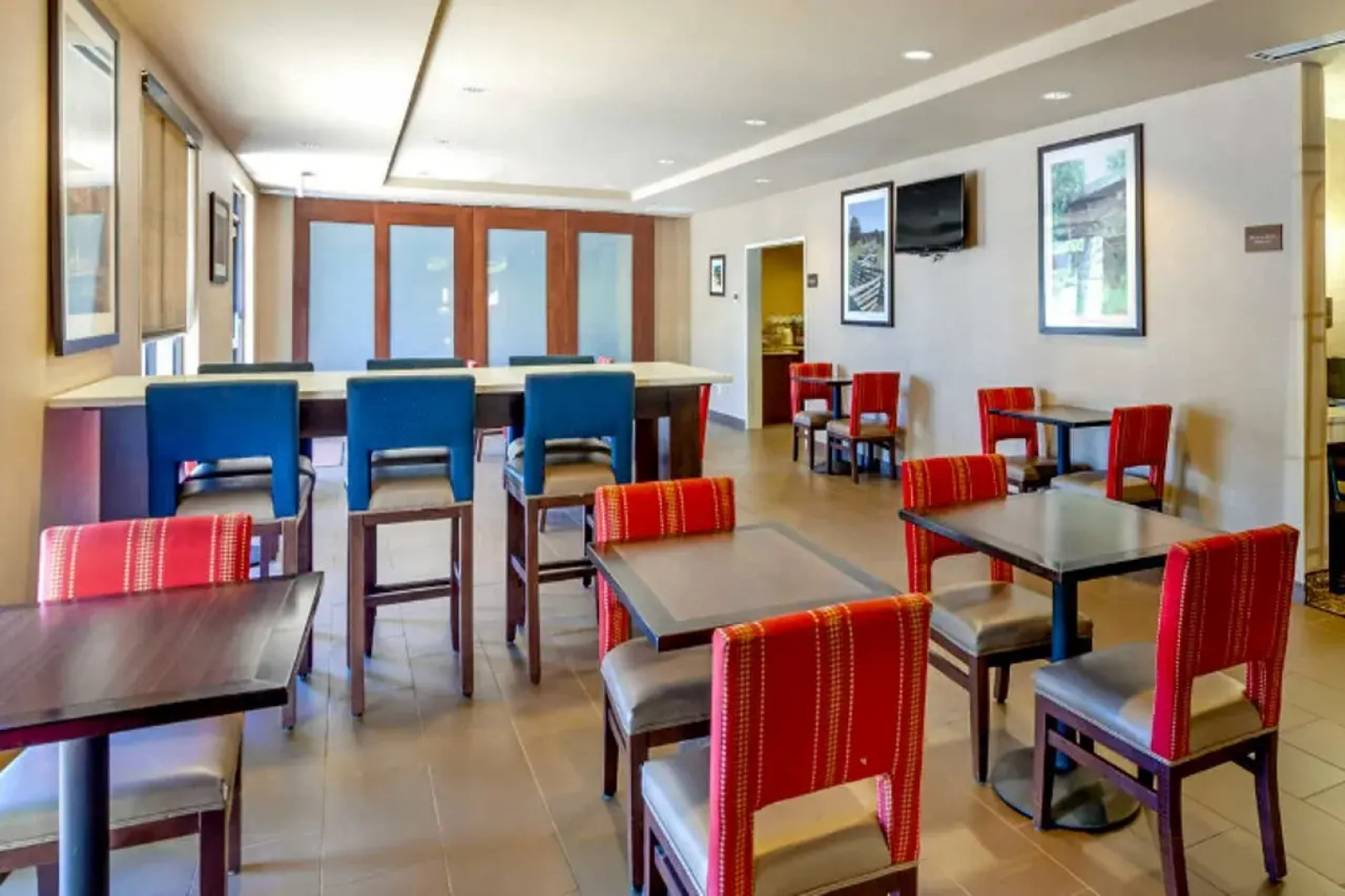 Comfort Inn & Suites Lynchburg Airport - University Area