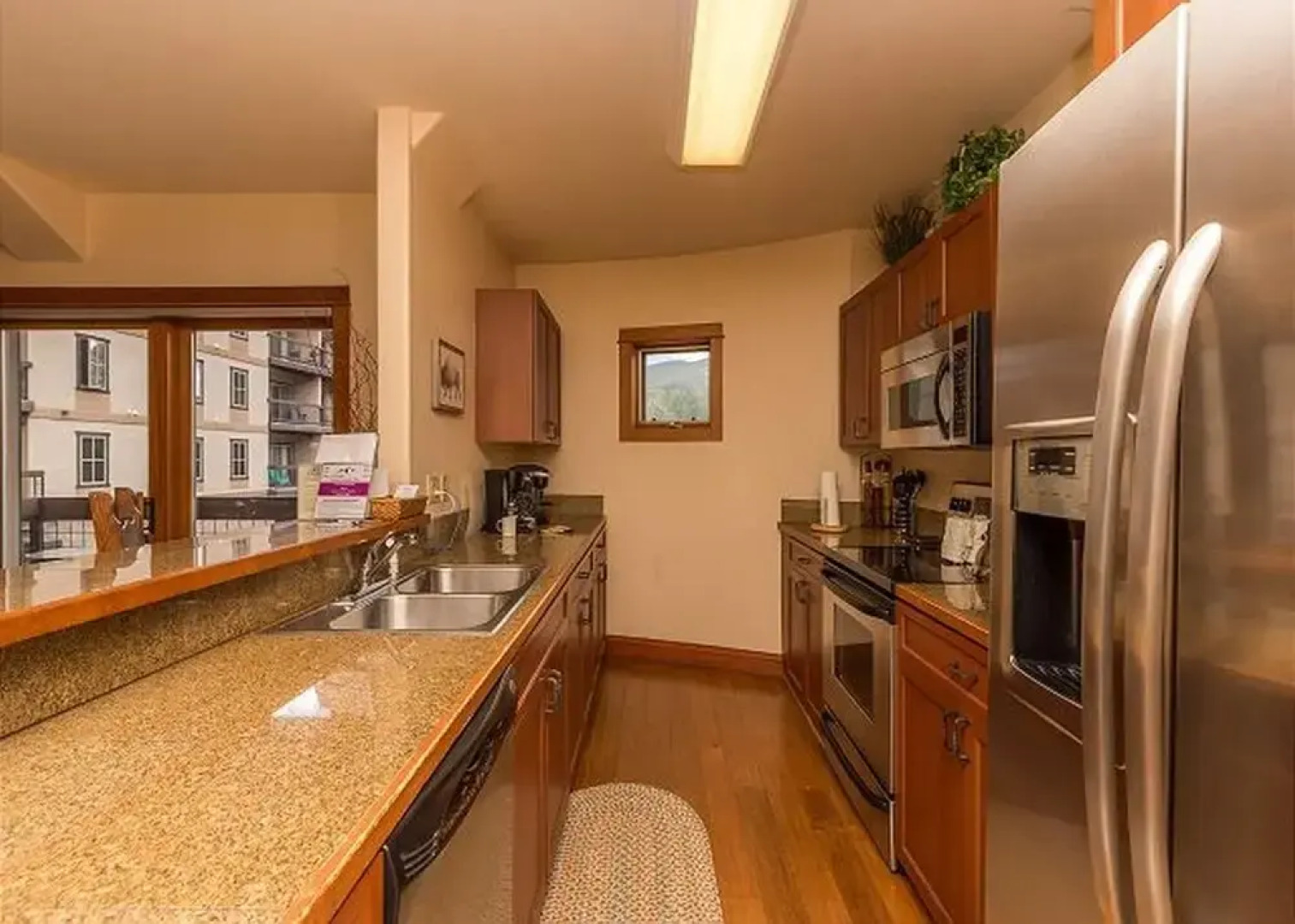 Oro Grande by Summit County Mountain Retreats