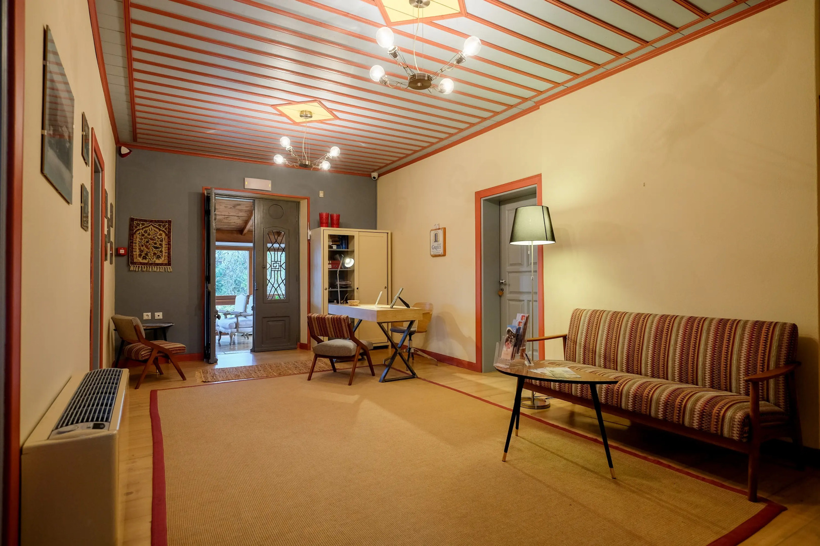 Kiriaki Guesthouse & Suites