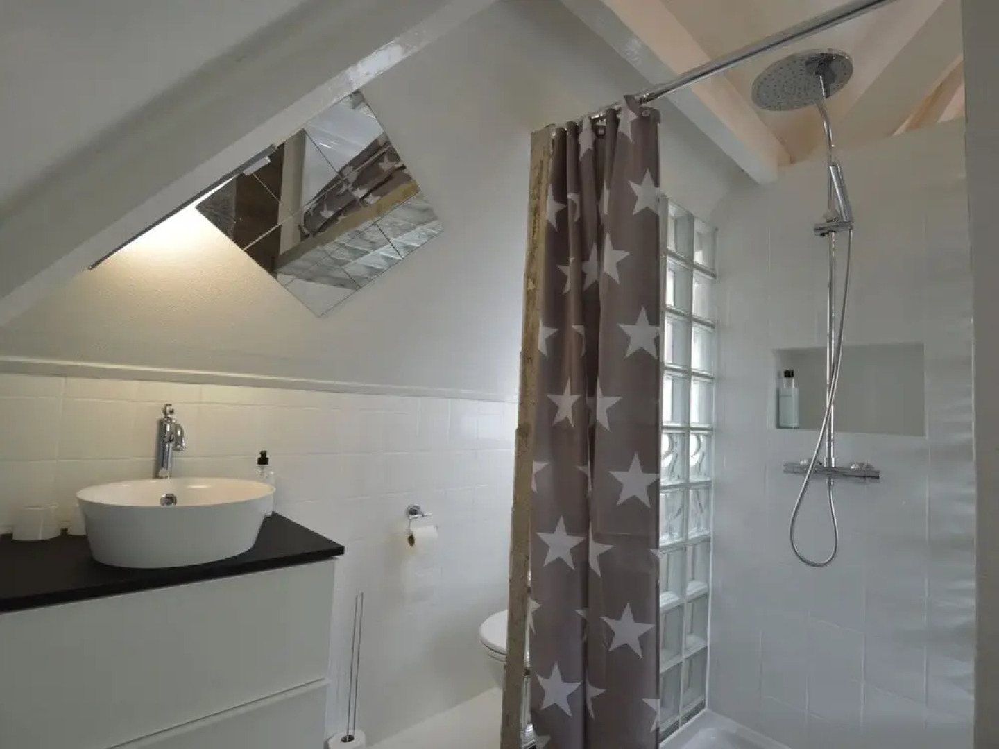 Luxury 12 Person Villa near Golf Course in Helmond