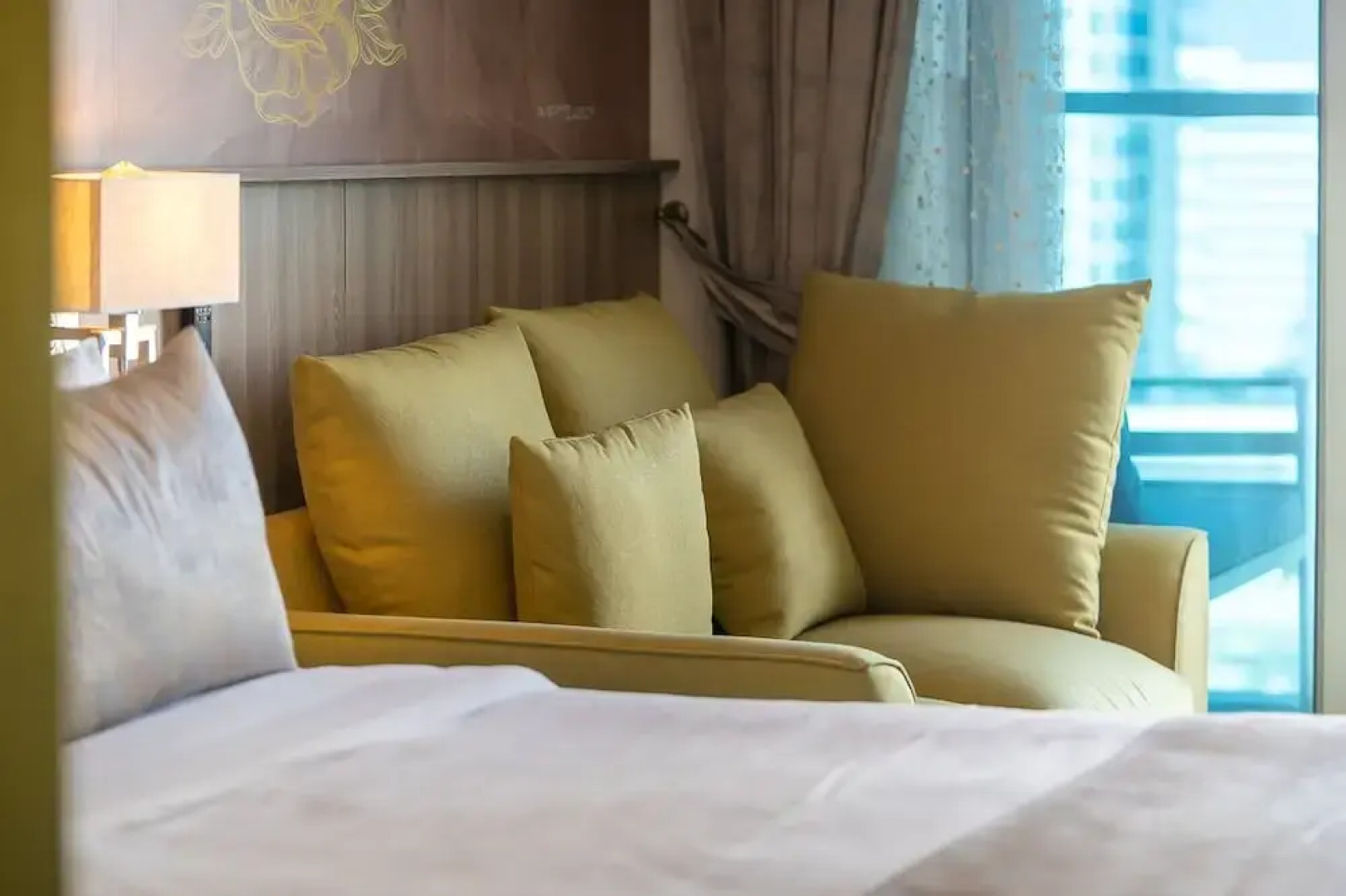 HiGuests - Studio One