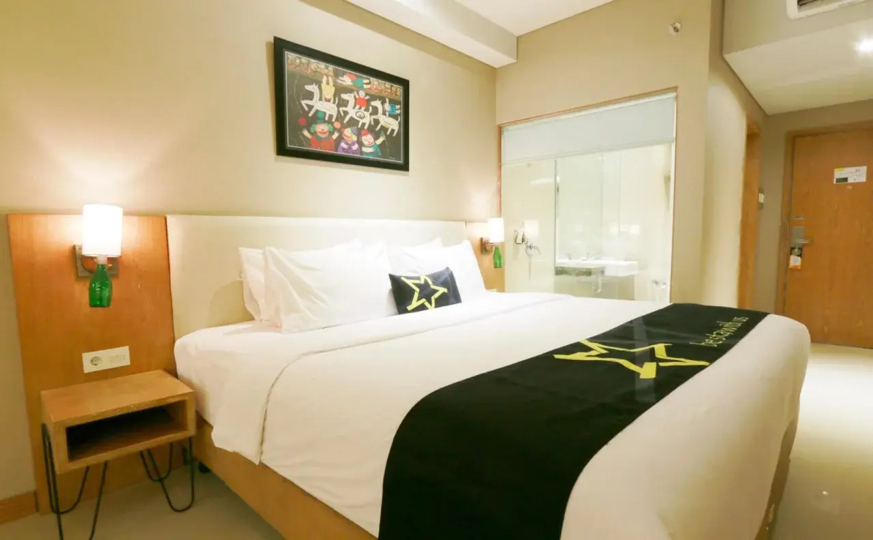 Yellow Star Hotel Gejayan