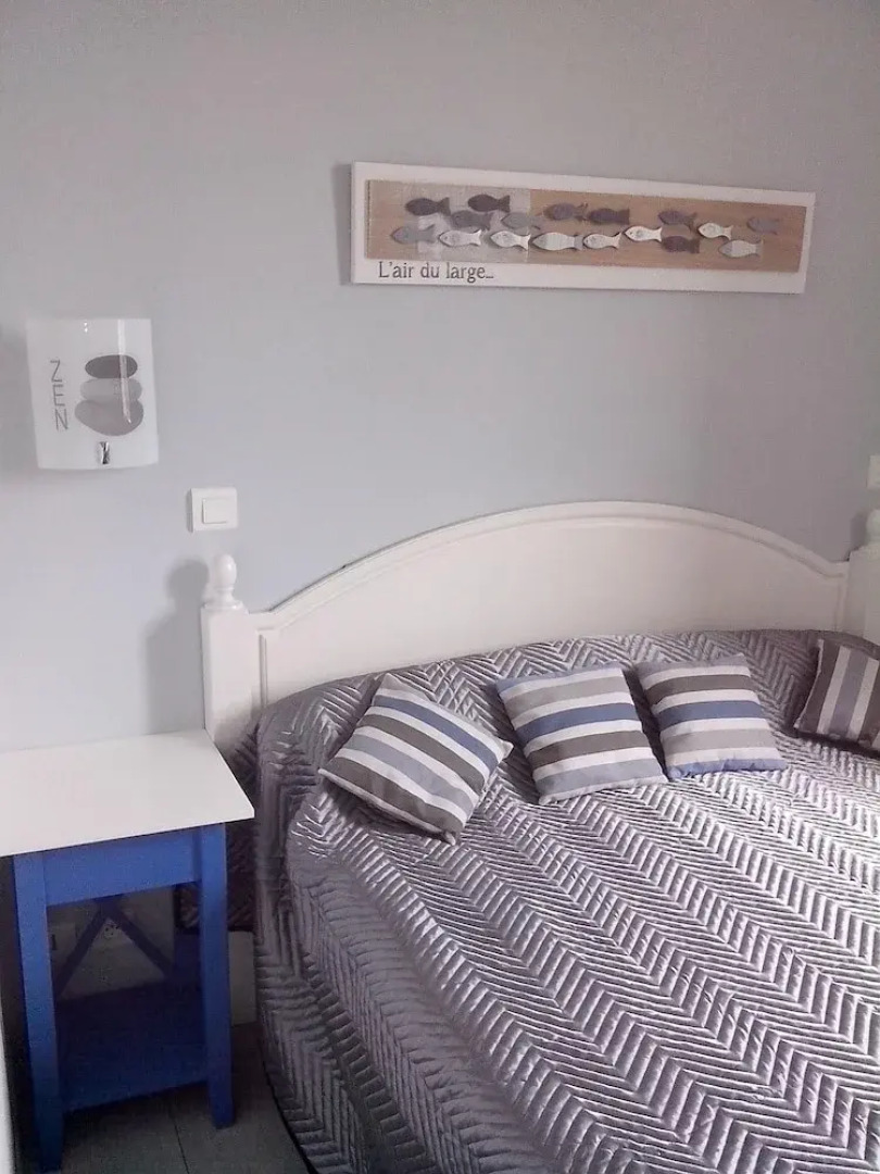 House With 2 Bedrooms in Guilvinec, With Pool Access and Enclosed Gard