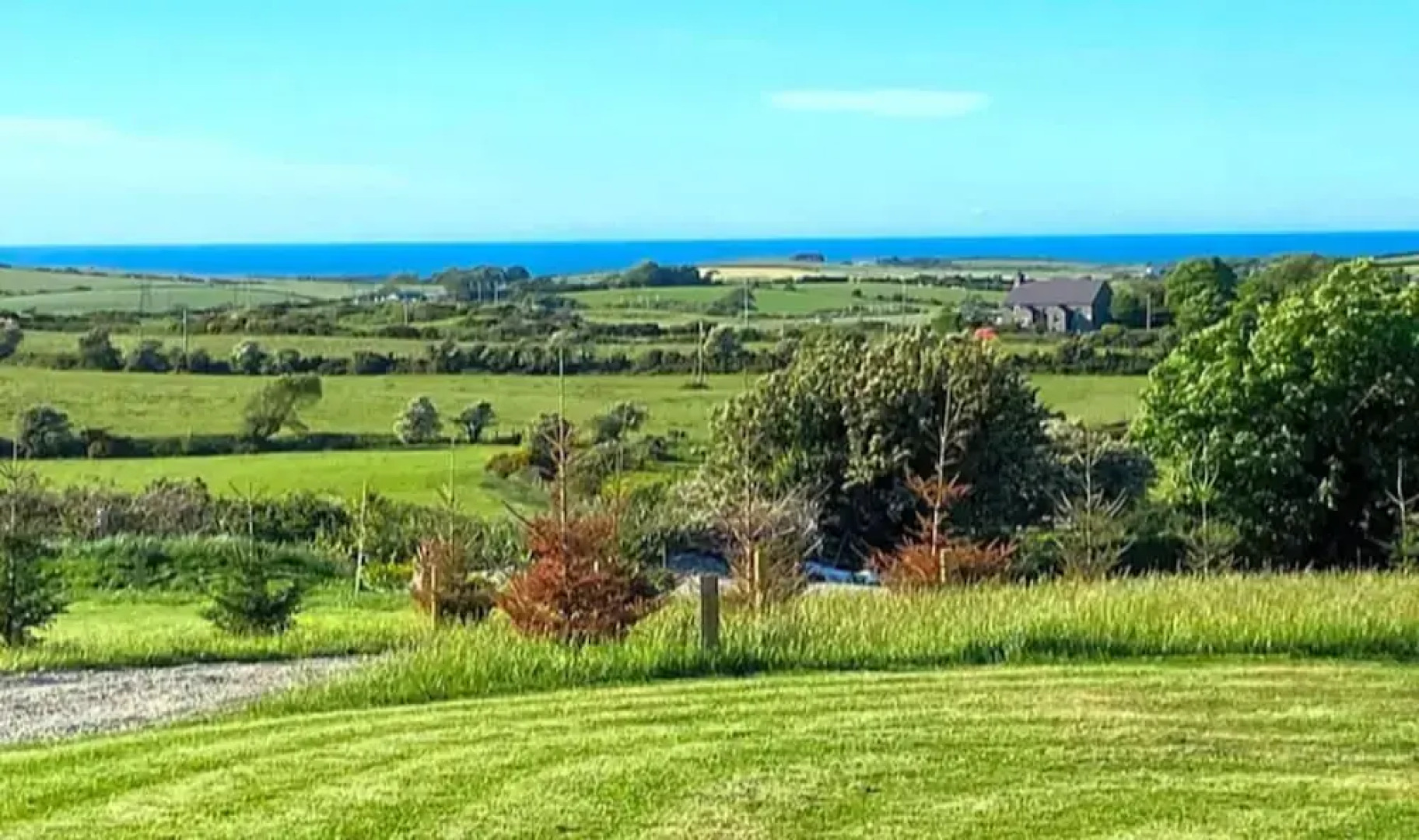 Seaside Bliss Retreat - 5 Bedroom House