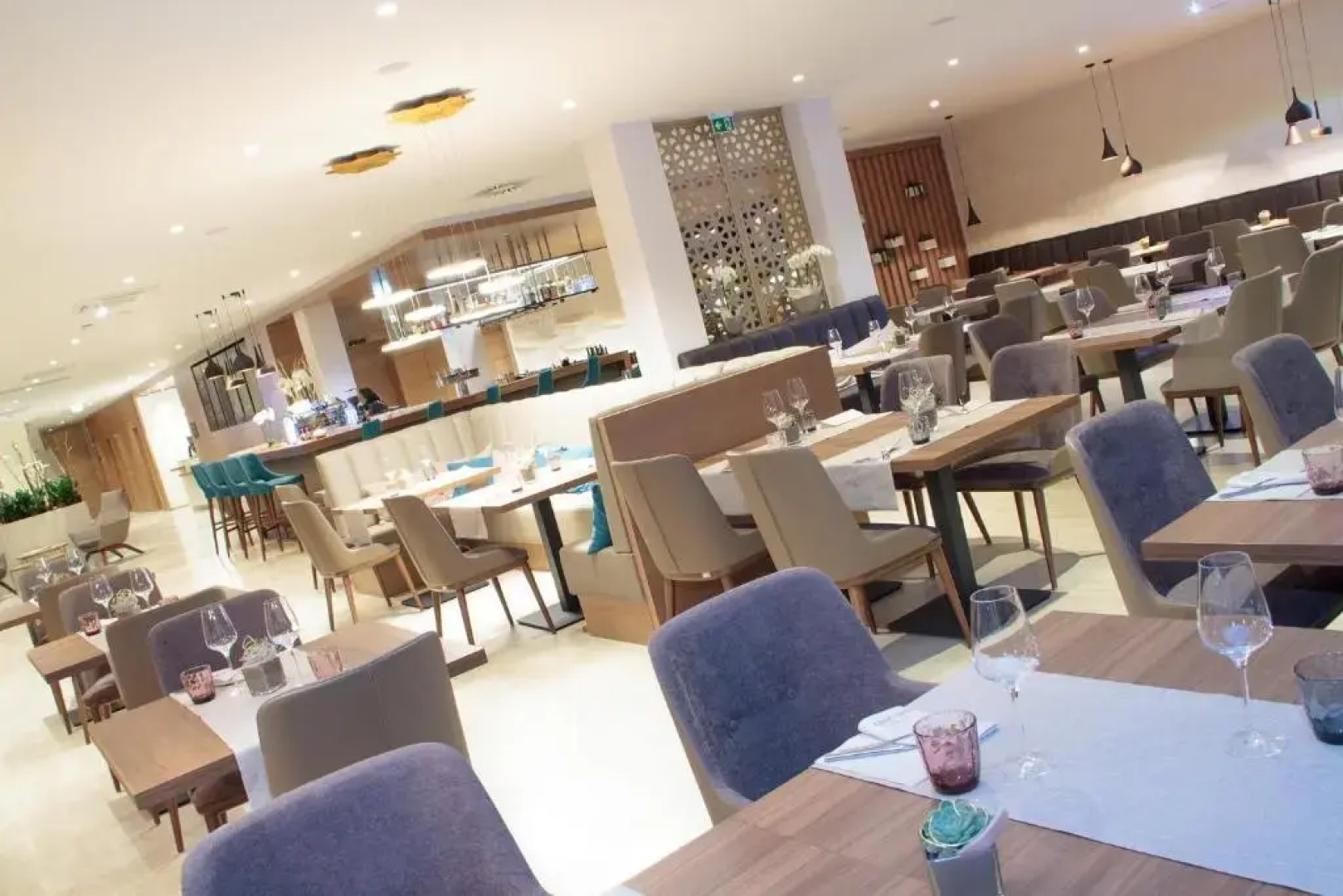 Hotel Seven