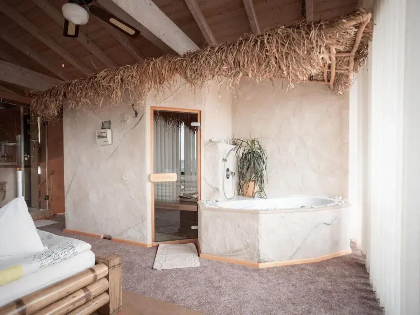 Haus Samoa With Private Terrace, Views