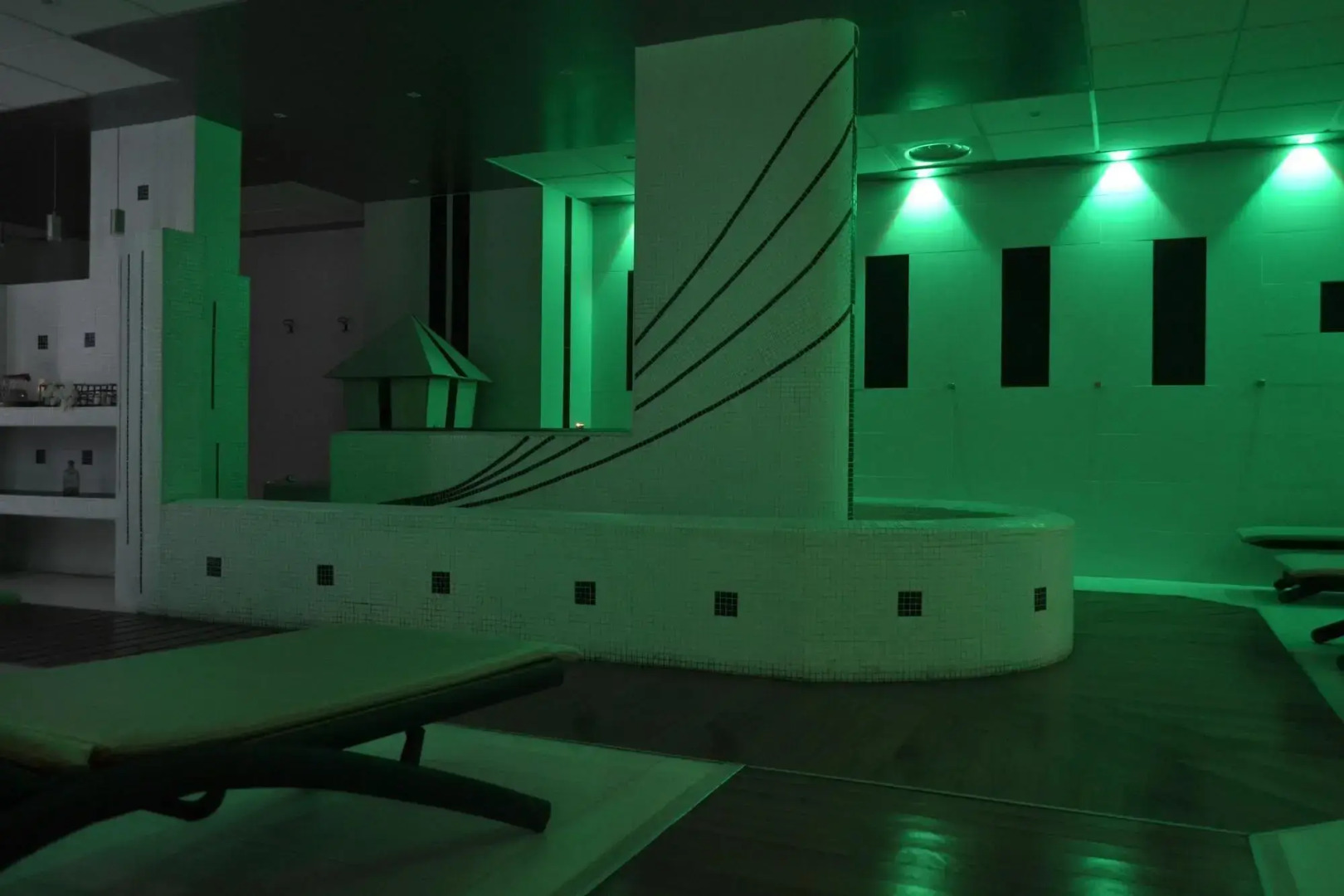 Marina Palace Hotel & Congress Hall