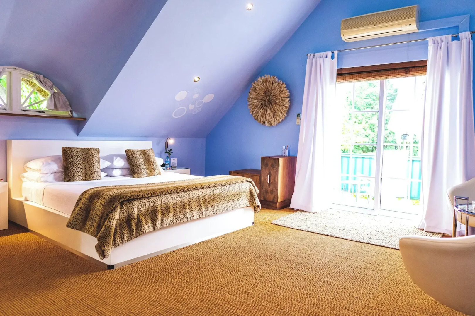 Rothman Manor Guest House