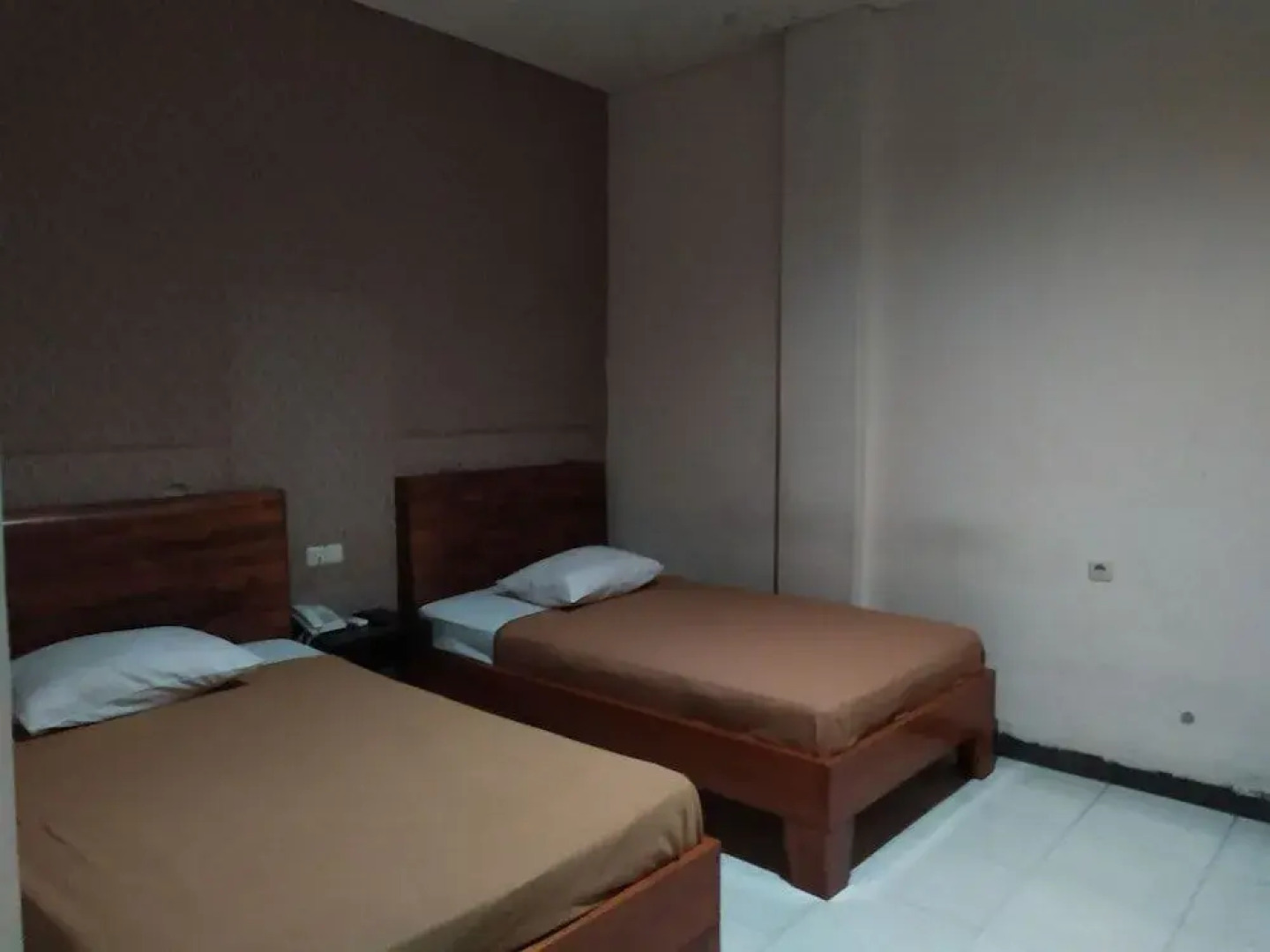 Oyo 2006 Hotel Luvio Makassar