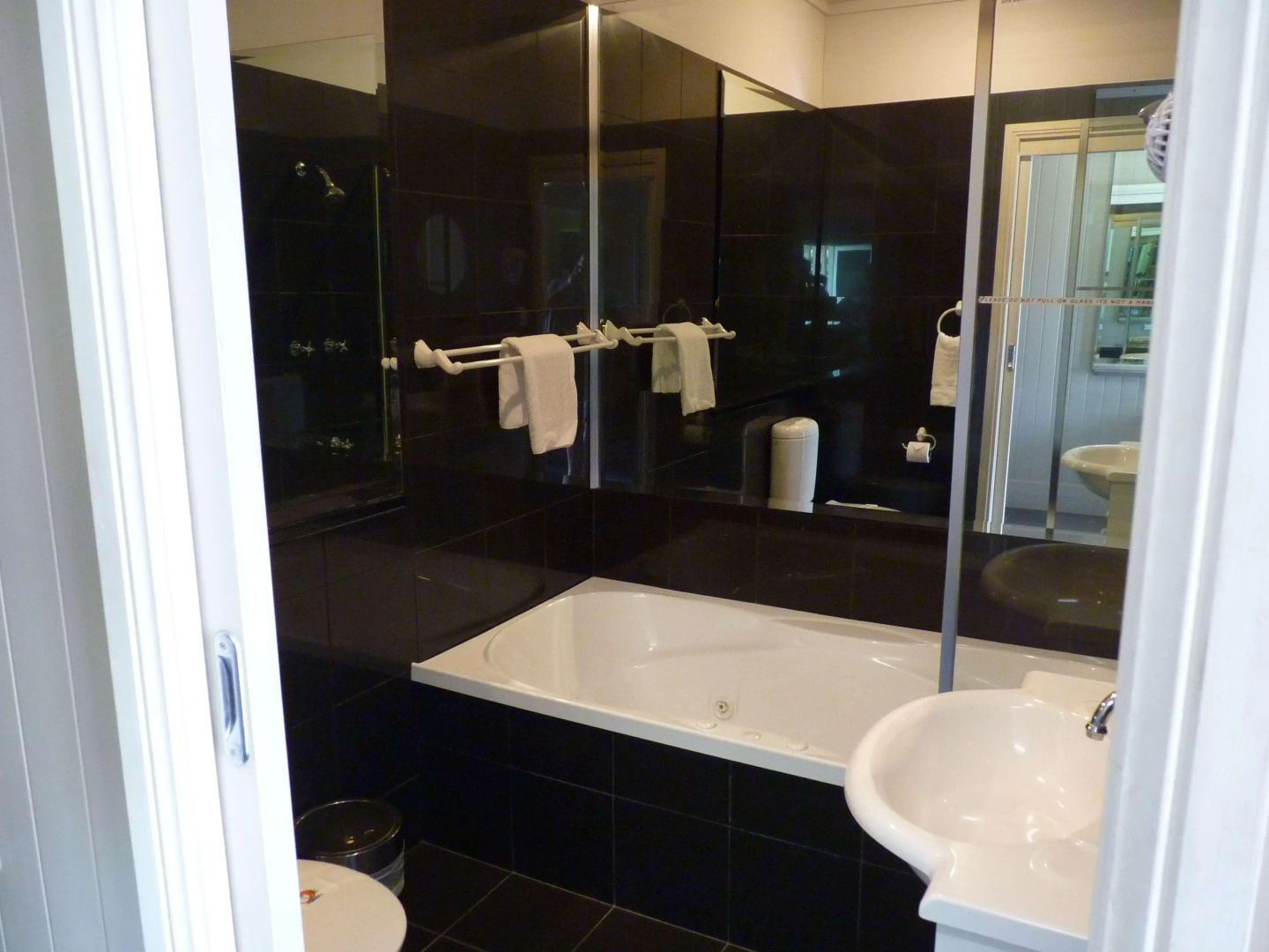 Caboolture Central Motor Inn, SureStay Collection by BW
