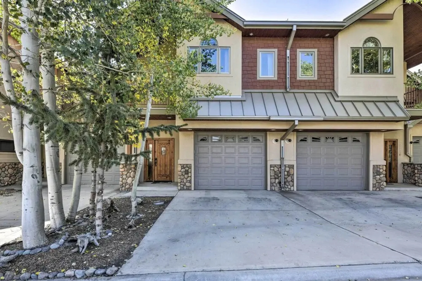 Riverfront South Fork Abode w/ Views: Fish & Hike