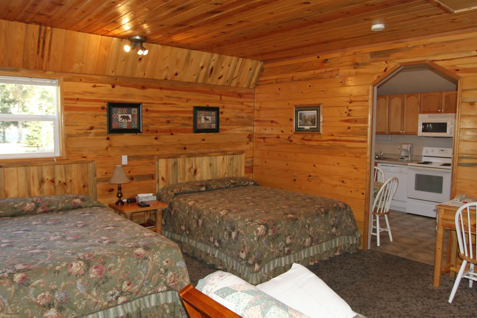 Lakeside Resort and Motel