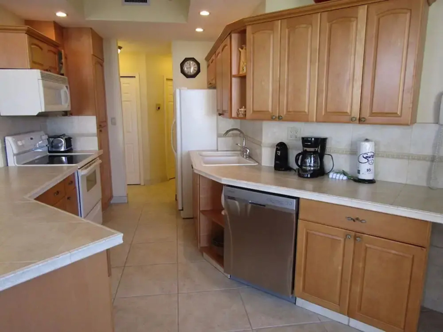 Surfside Beach Resort by Counts - Oakes Resort Properties