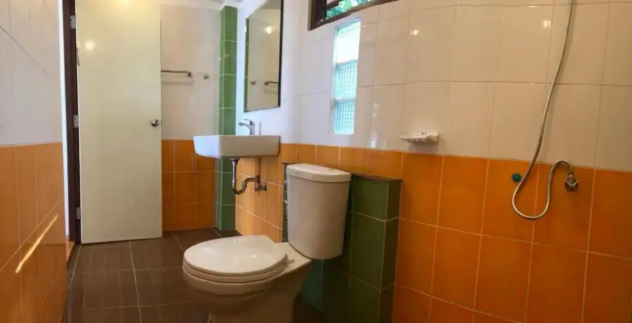 Paradise Beachfront Bungalows