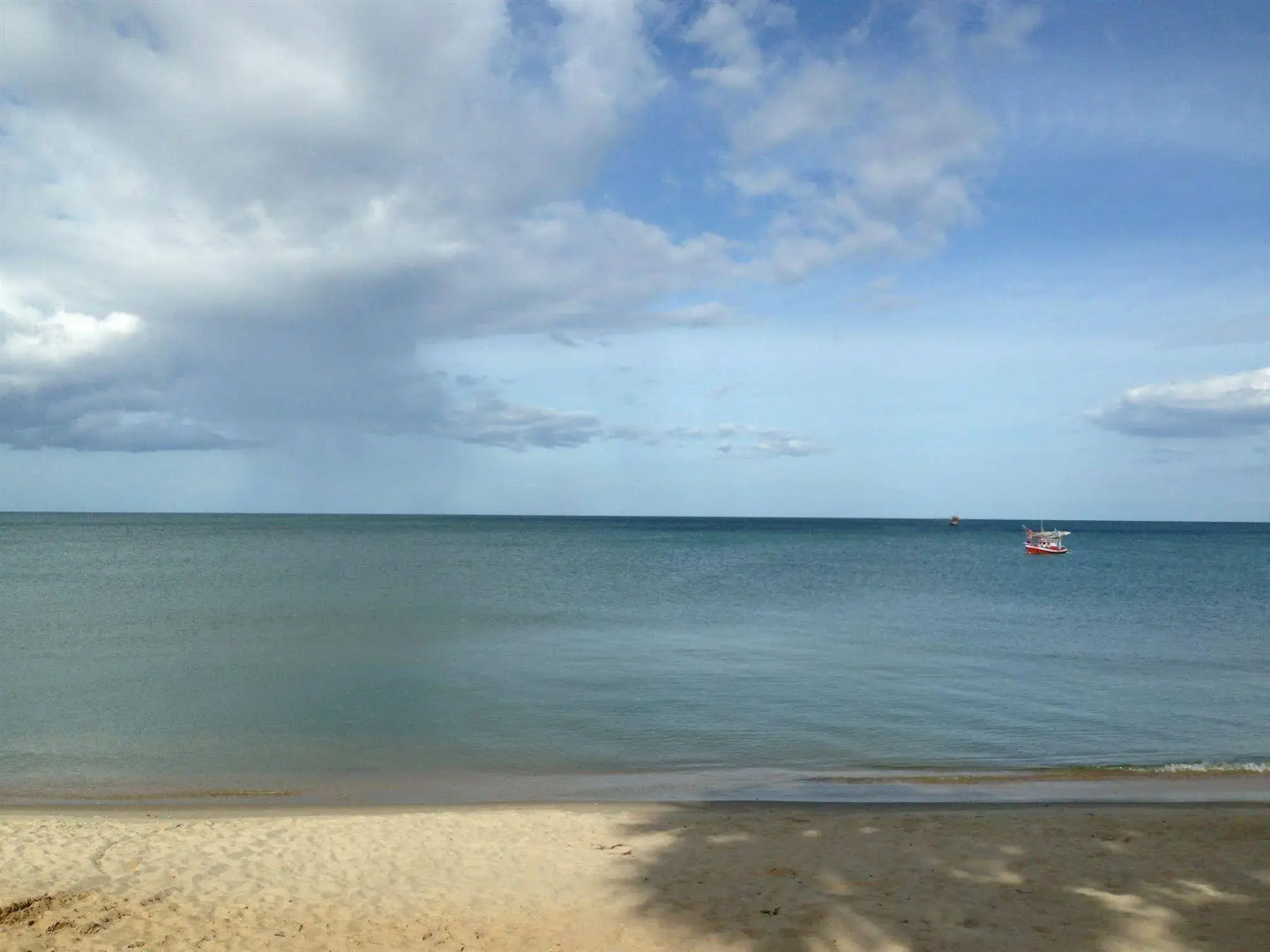 Sunshine Paradise Resort