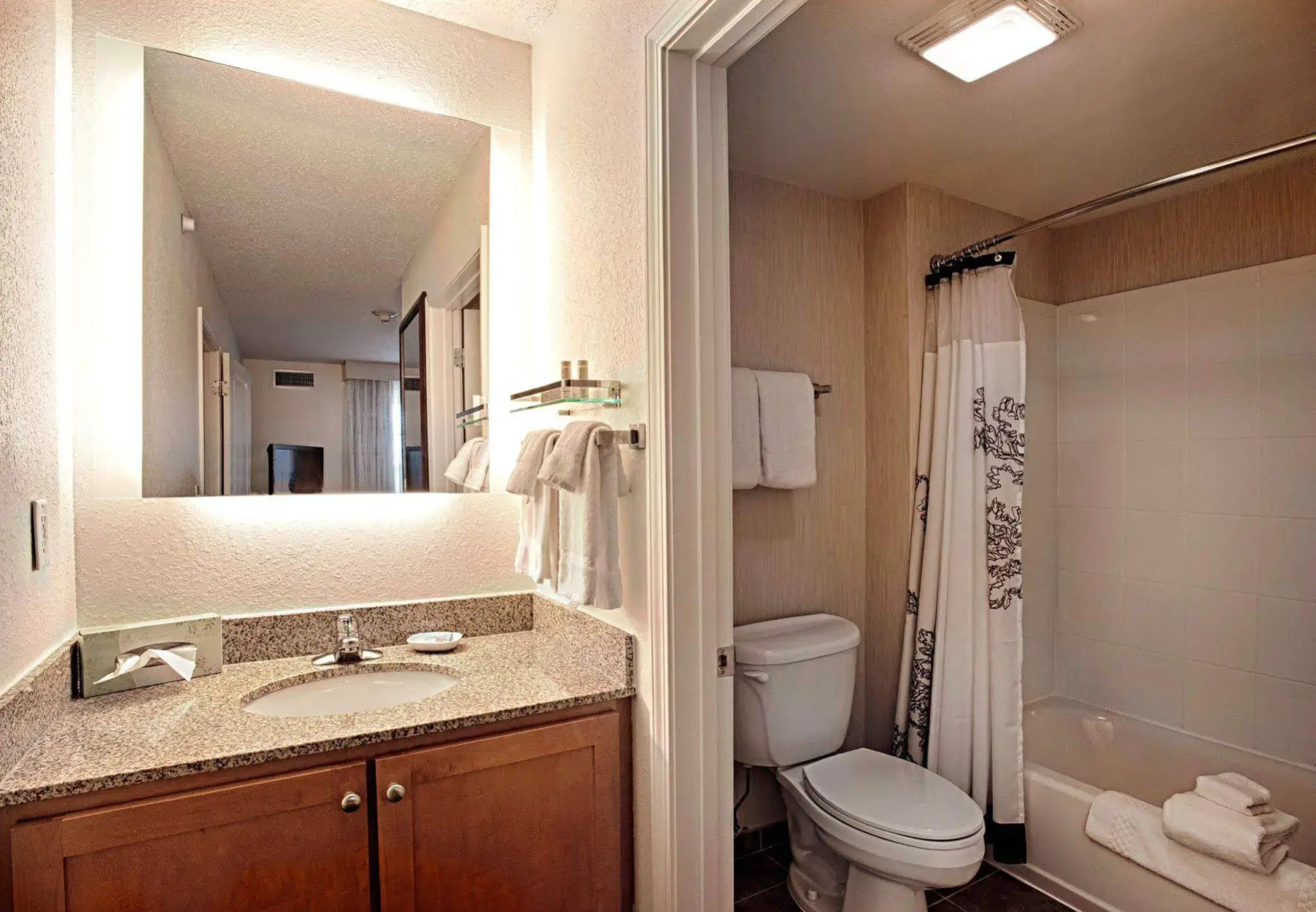 Courtyard by Marriott Wall at Monmouth Shores Corporate Park