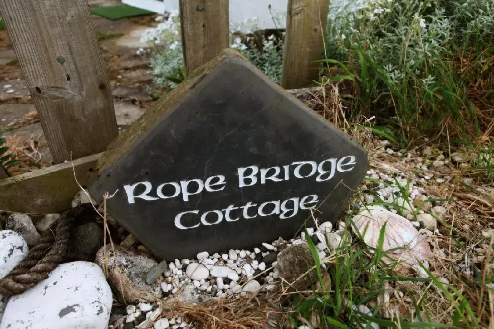 Rope Bridge Cottage