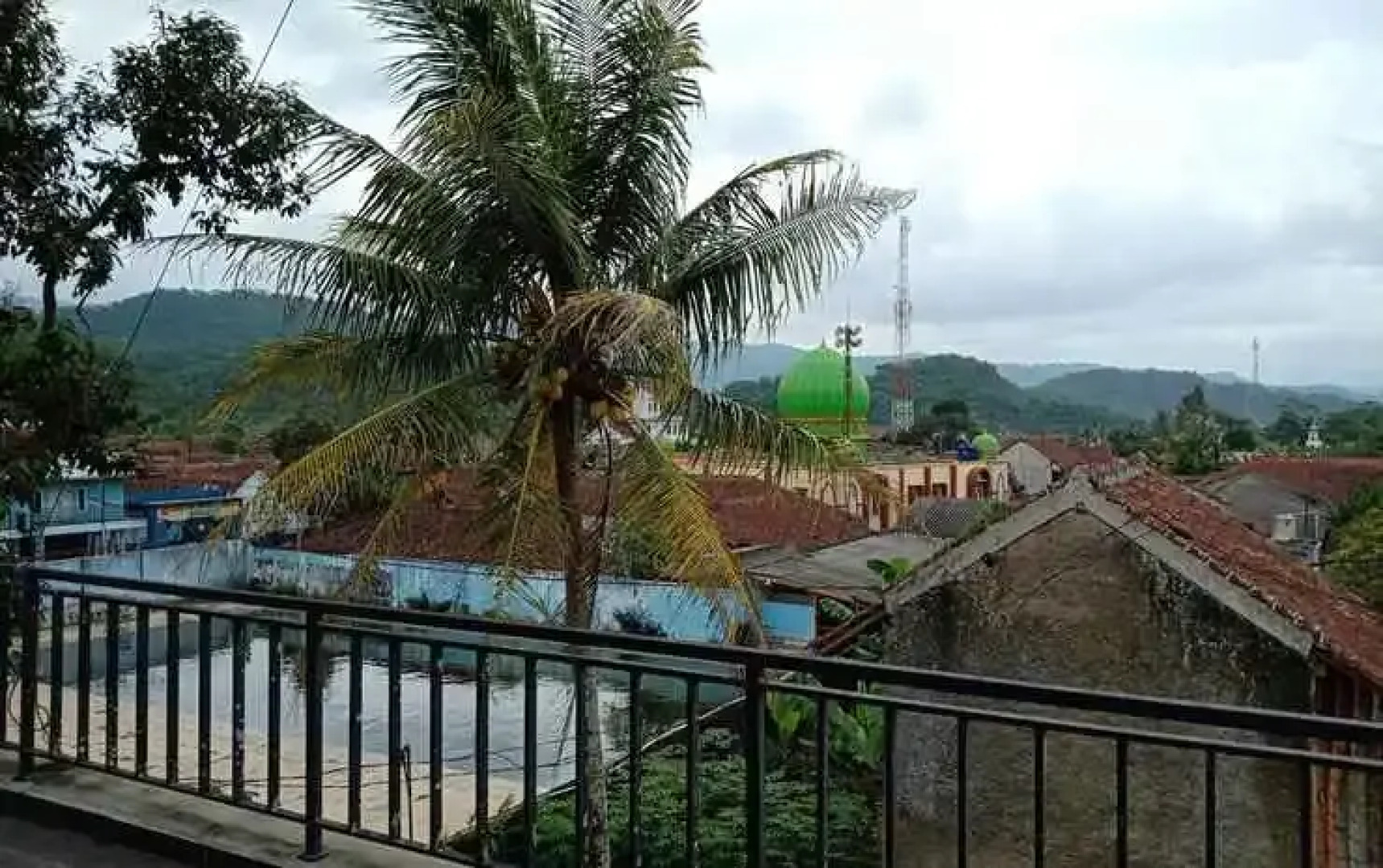 Oyo 3302 Amazon Waterpark Syariah