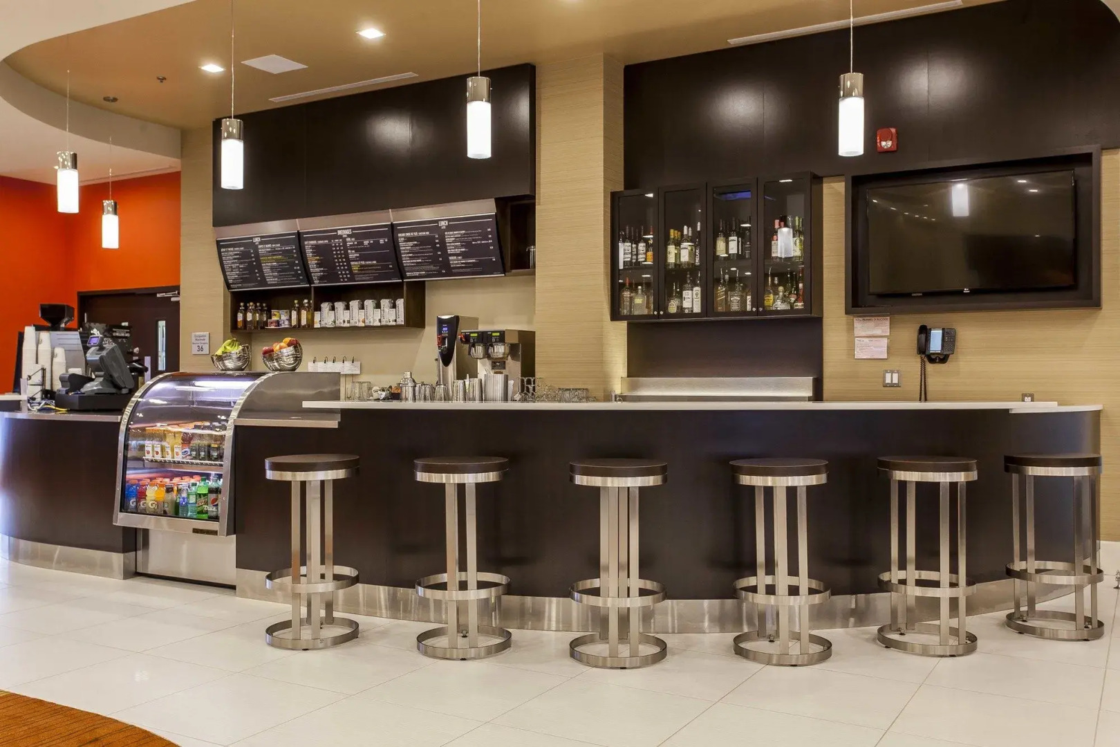 Courtyard by Marriott Montreal West Island/Baie D'Urfe