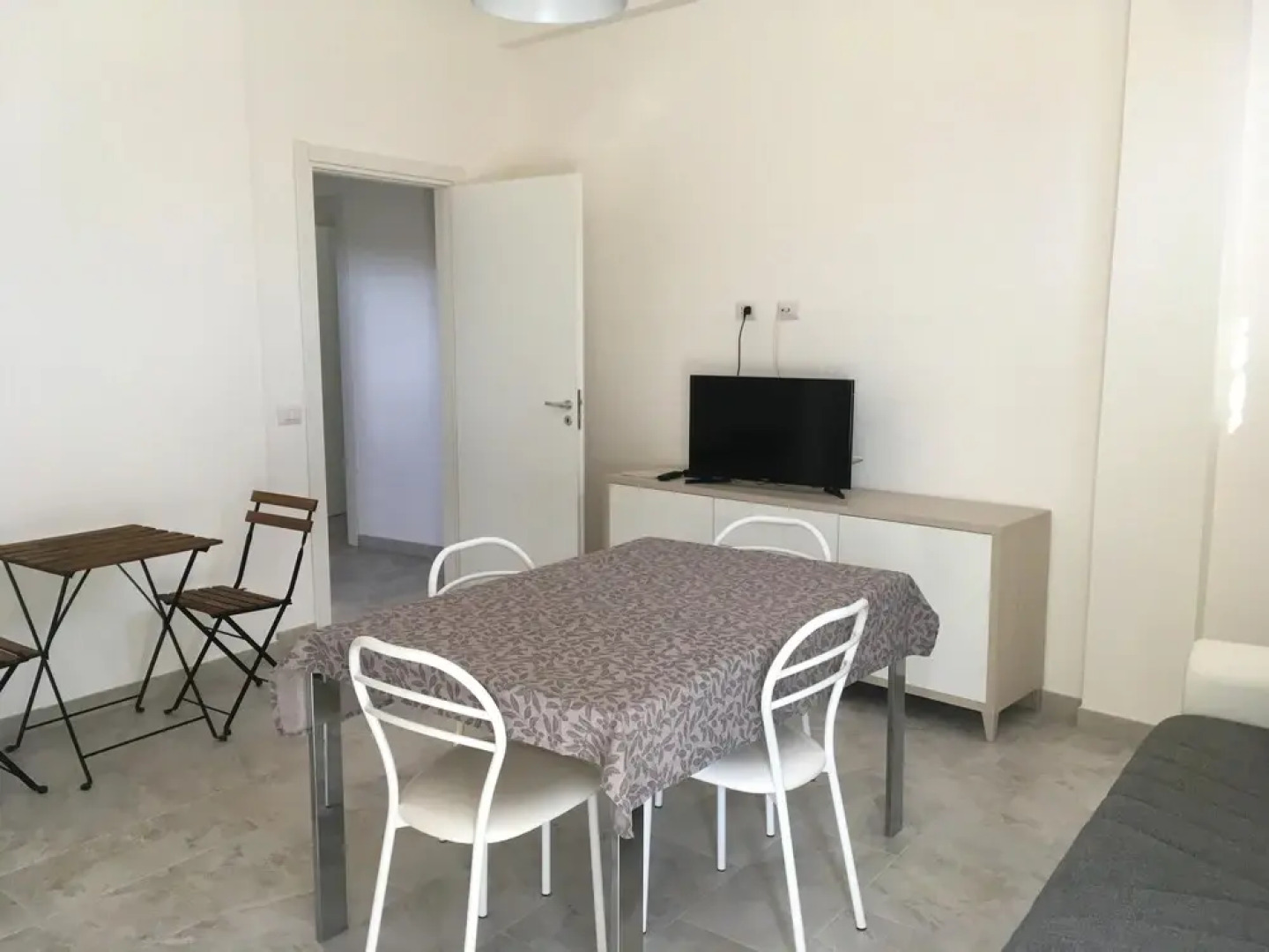 Apartment With 2 Bedrooms in Teulada, With Wonderful City View and Fur
