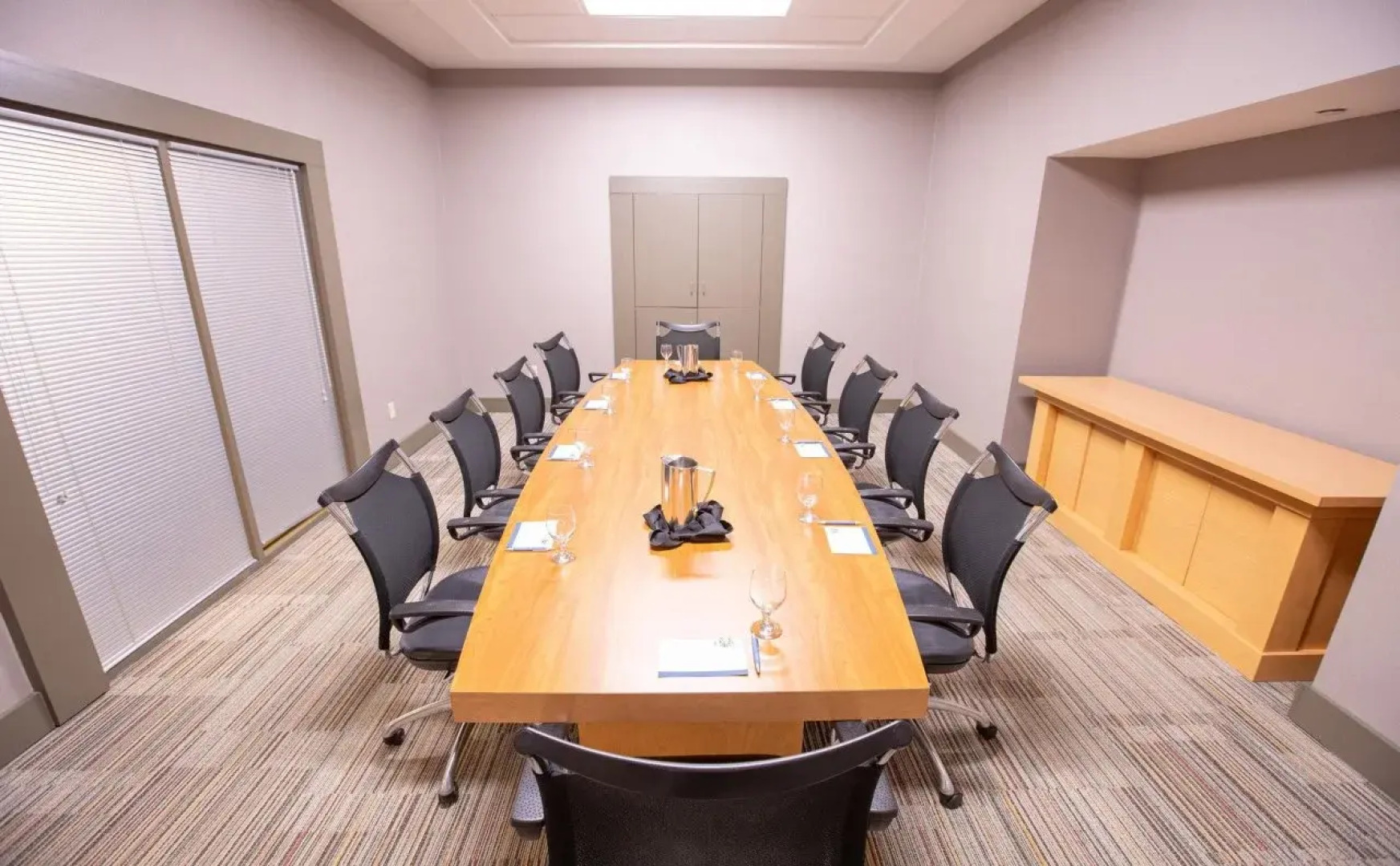 Holiday Inn Cincinnati Liberty Way by IHG