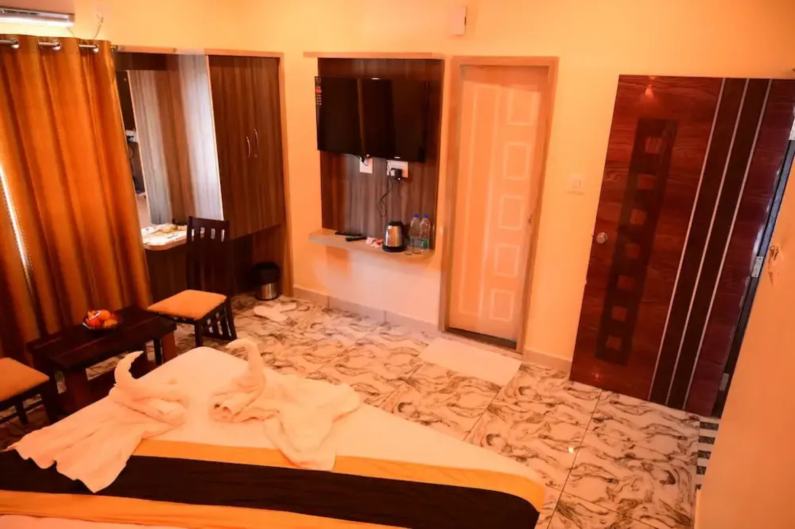 the Riverside Holiday Resort