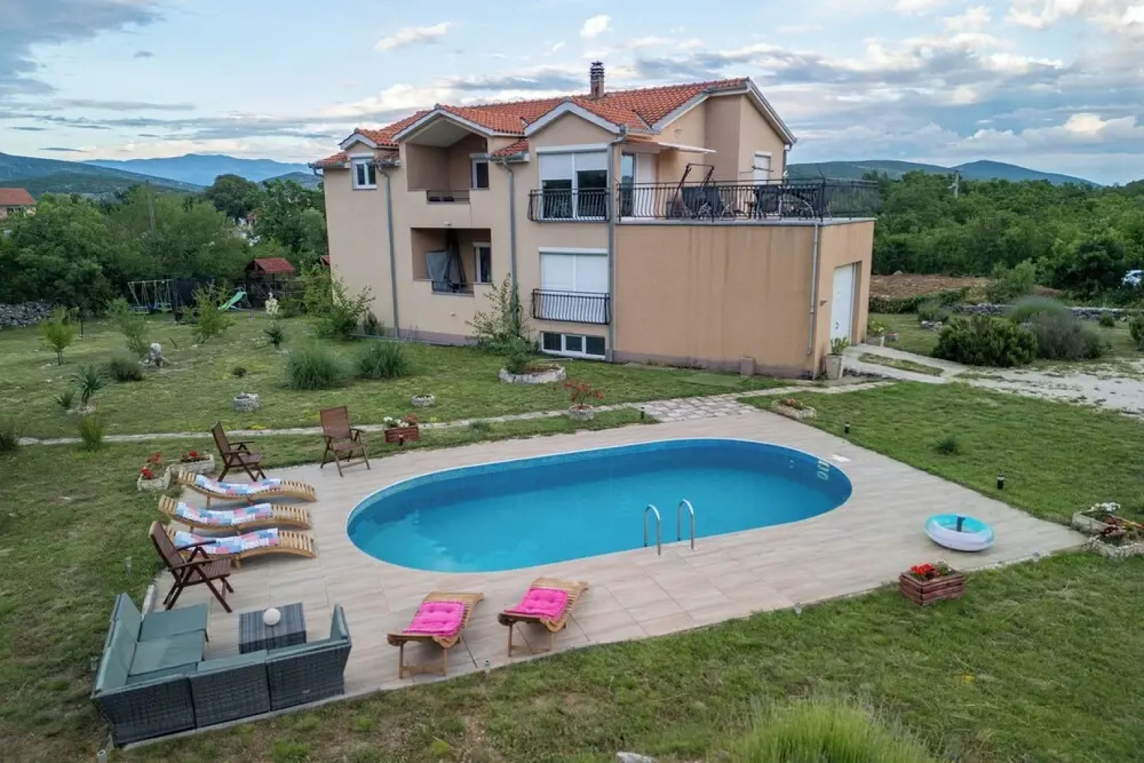 Villa Bravic 4*, Nature Home With Pool Near Split