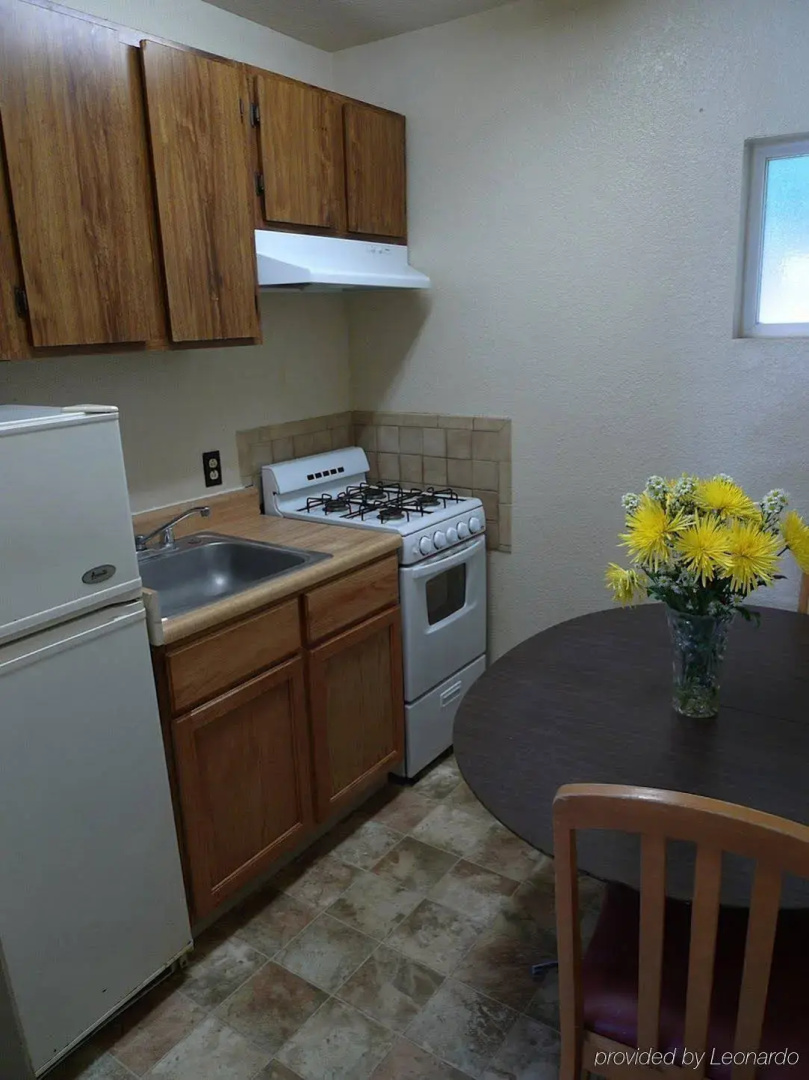 Budget inn