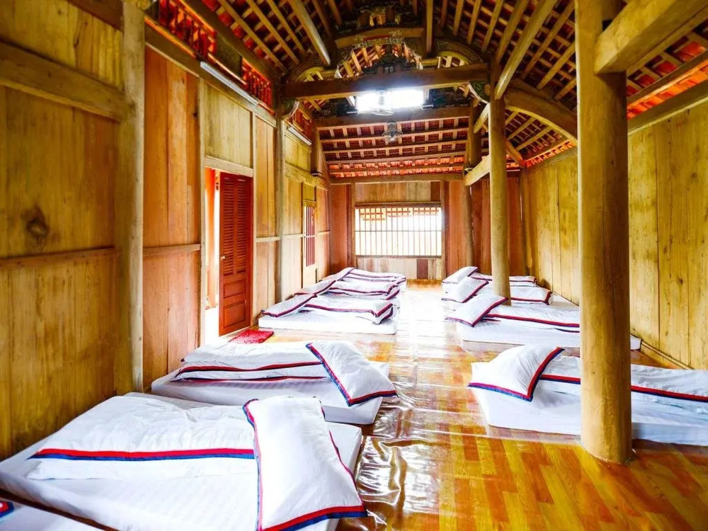 Moc Chau Arena Village