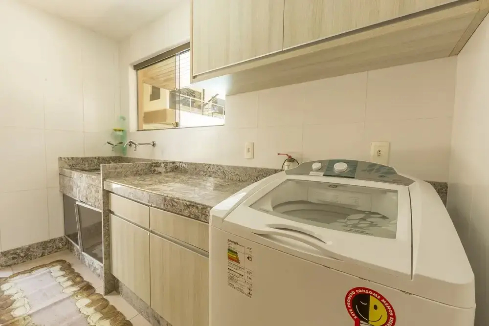 Vila com 4 Casas na Praia de Cotovelo