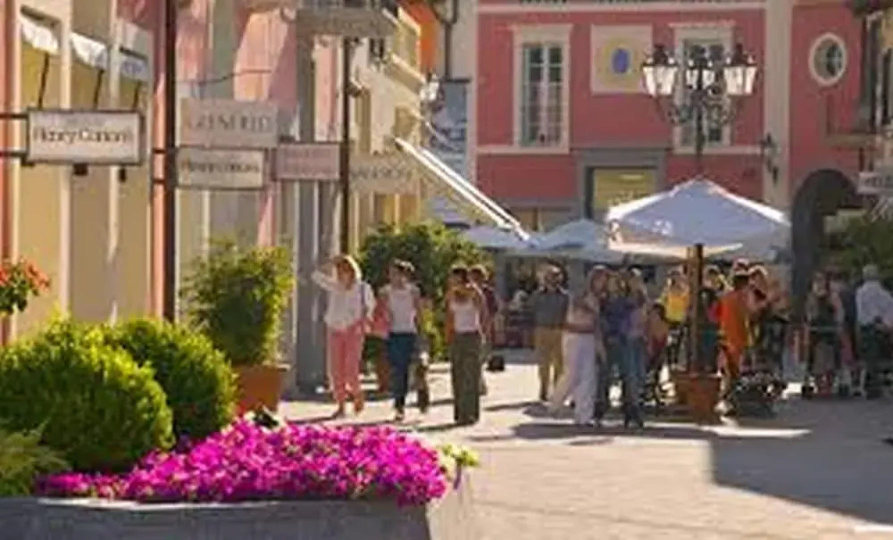 Affittacamere Serravalle Shopping