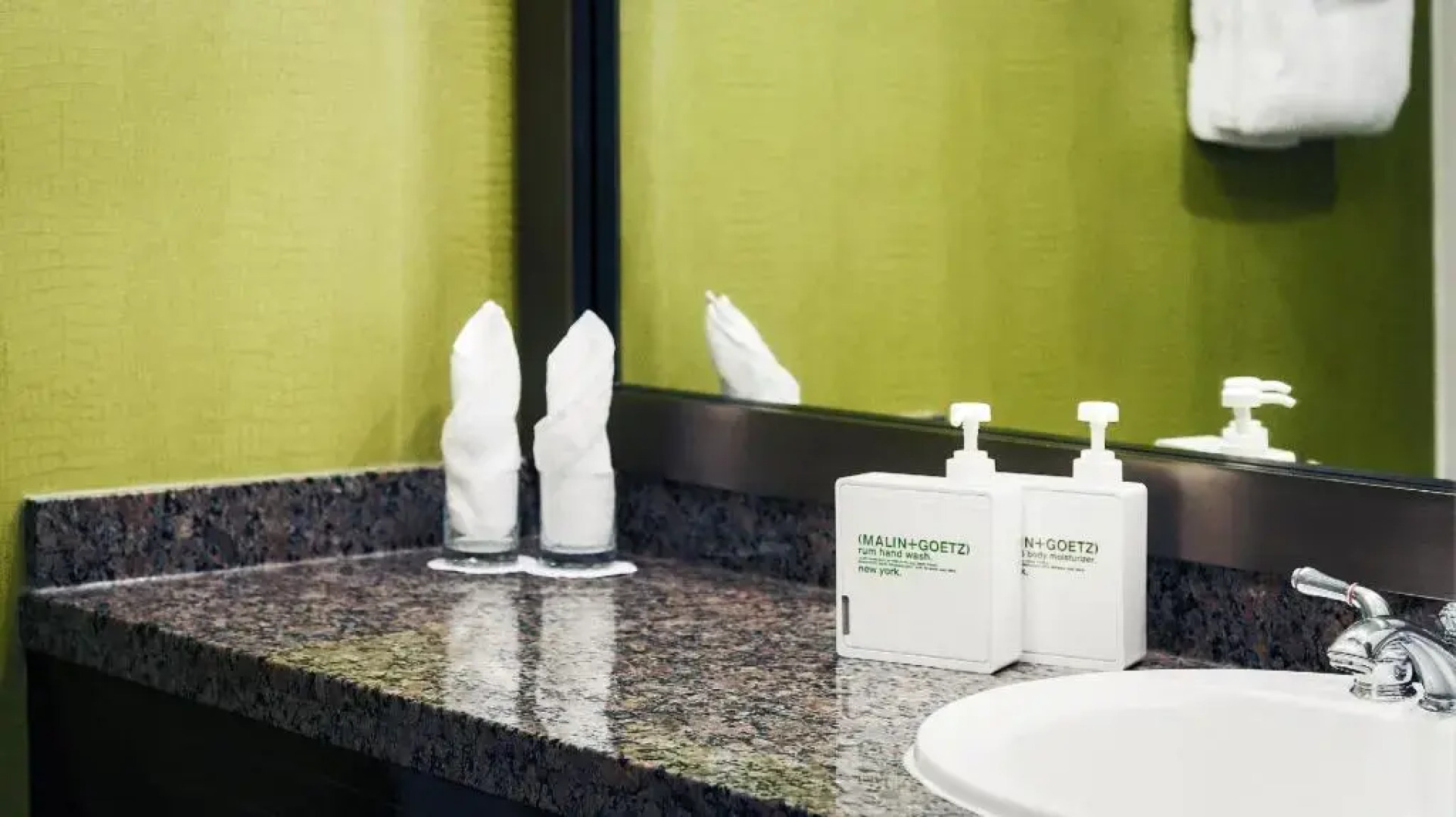 Summit Lodge Boutique Hotel