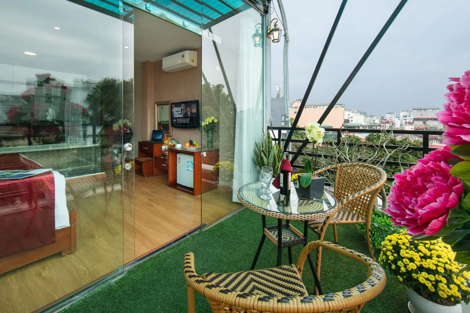 Hanoi Lotus Boutique Hotel