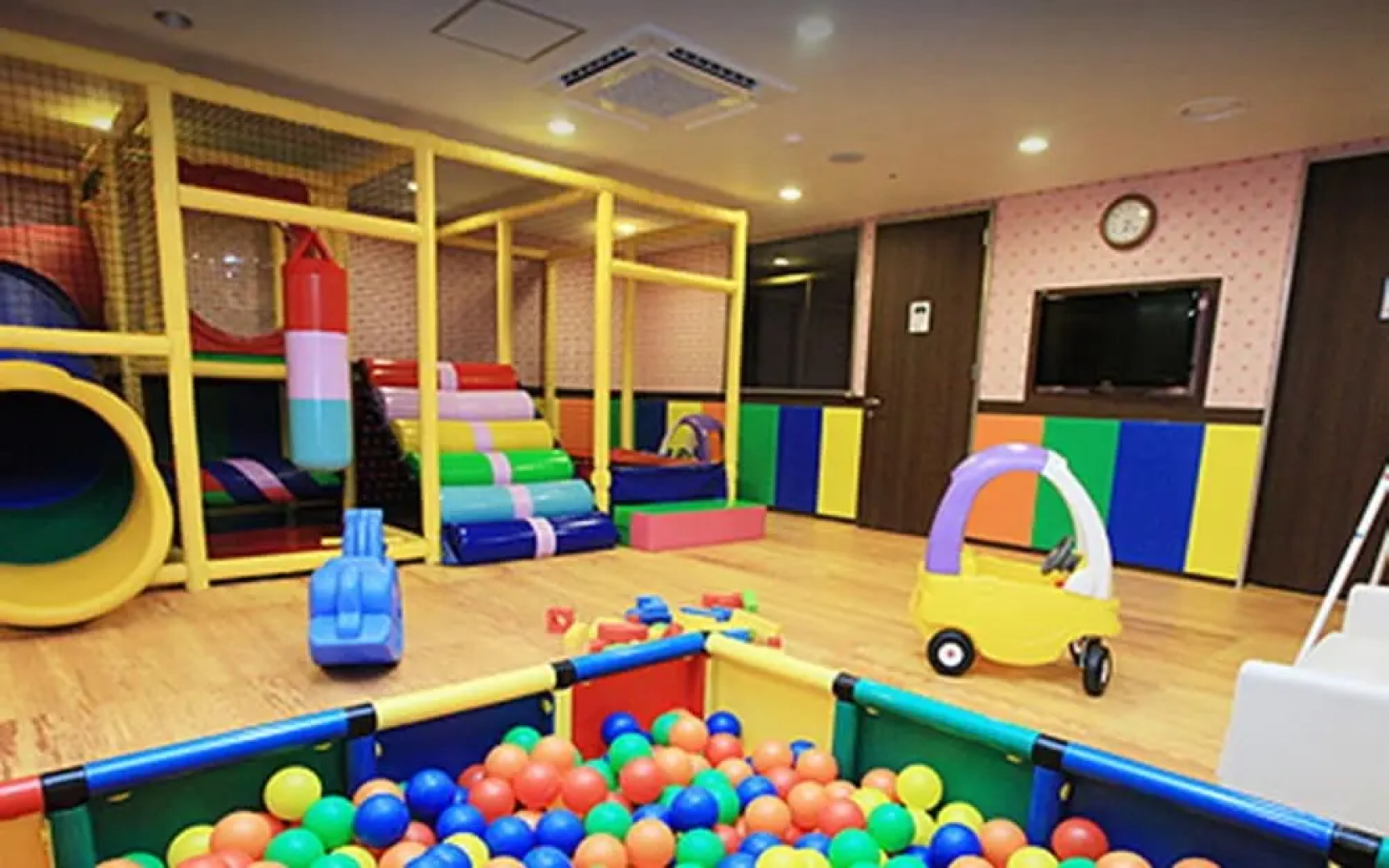 High1 Palace Hotel & CC (High1 Hotel&CC)