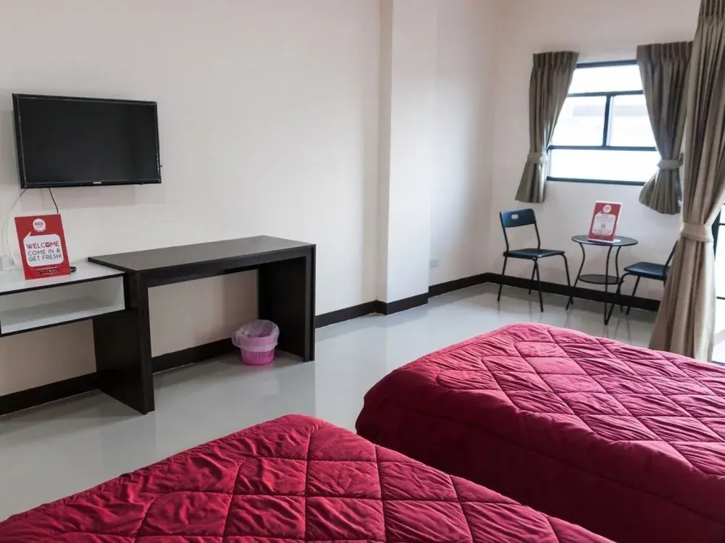 Nida Rooms Don Kaew 700 Years Stadium