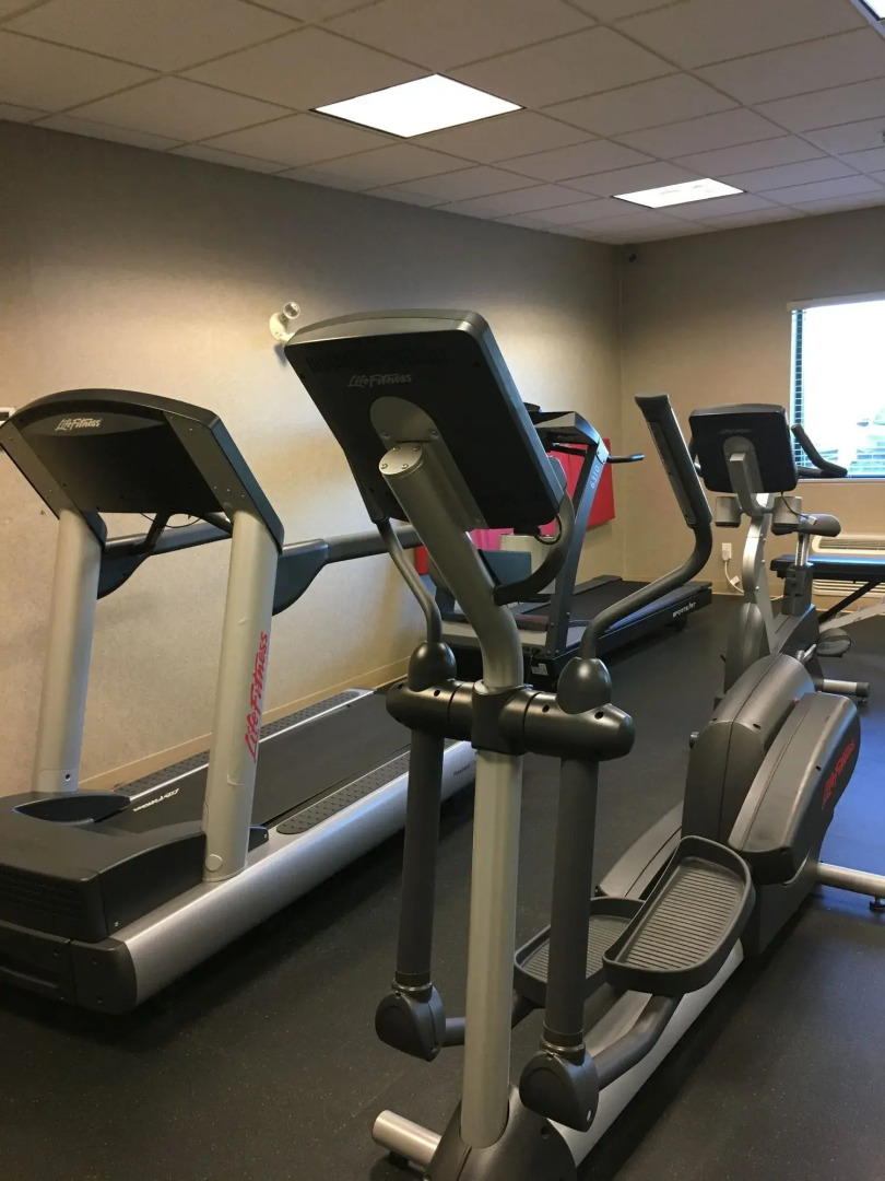 Holiday Inn Express & Suites Medicine Hat Transcanada Hwy 1 by IHG