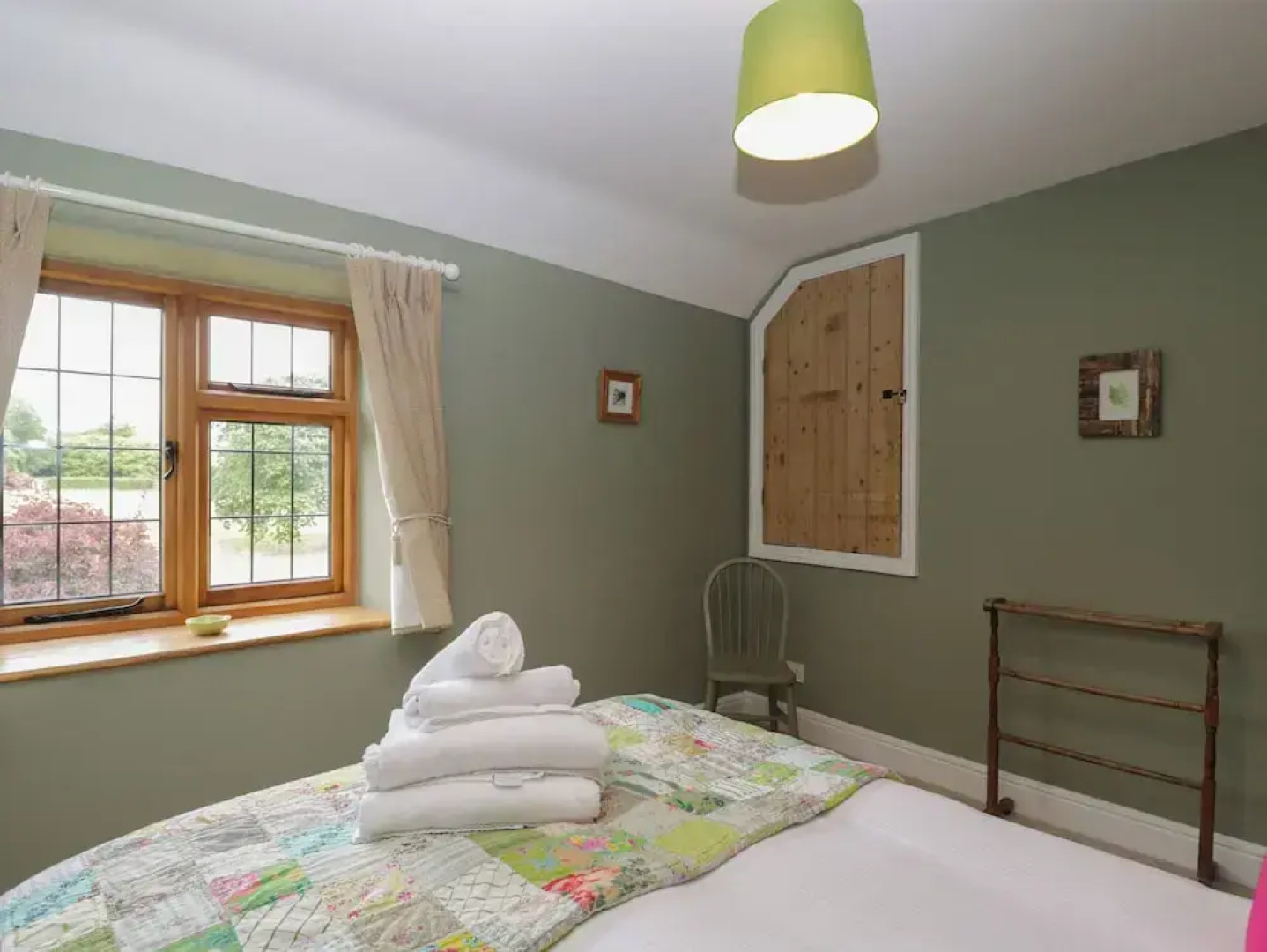 Horseshoe Cottage