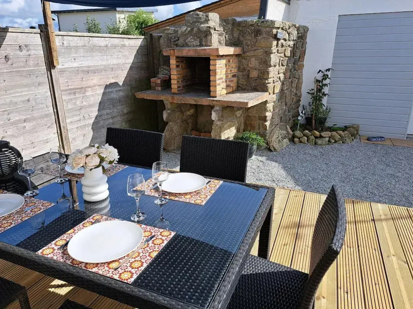 Comfortable Cottage Close to the Beach, Portsall, 2 Canoes